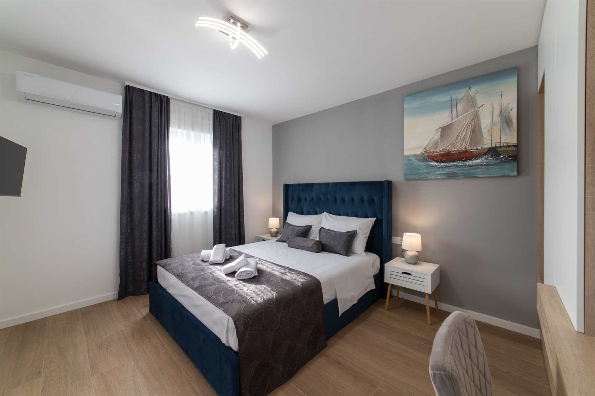Villa Avanna with Heated Pool