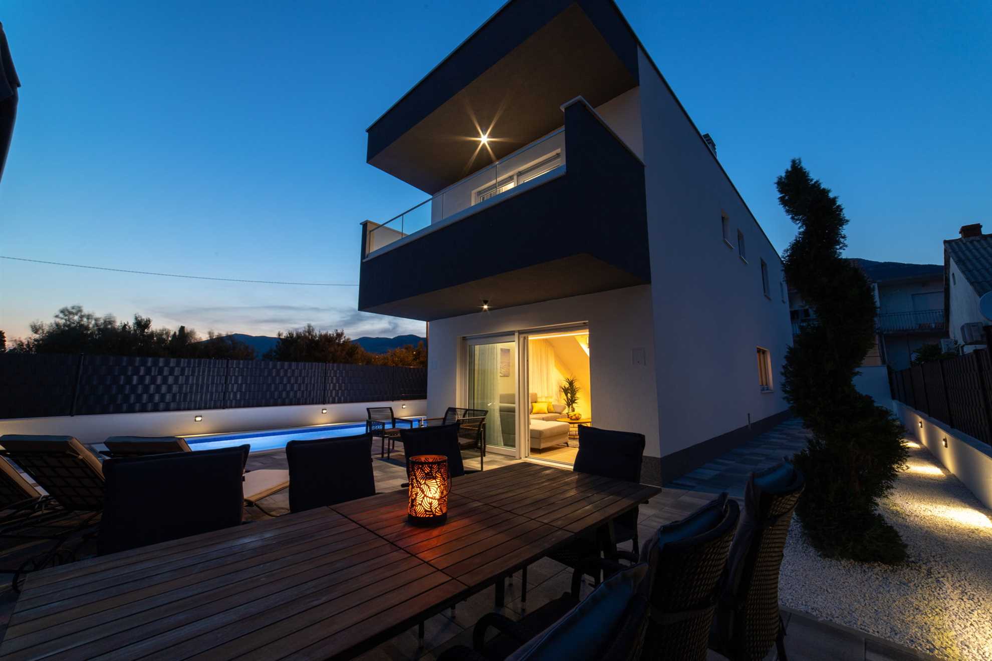 Villa Avanna with Heated Pool