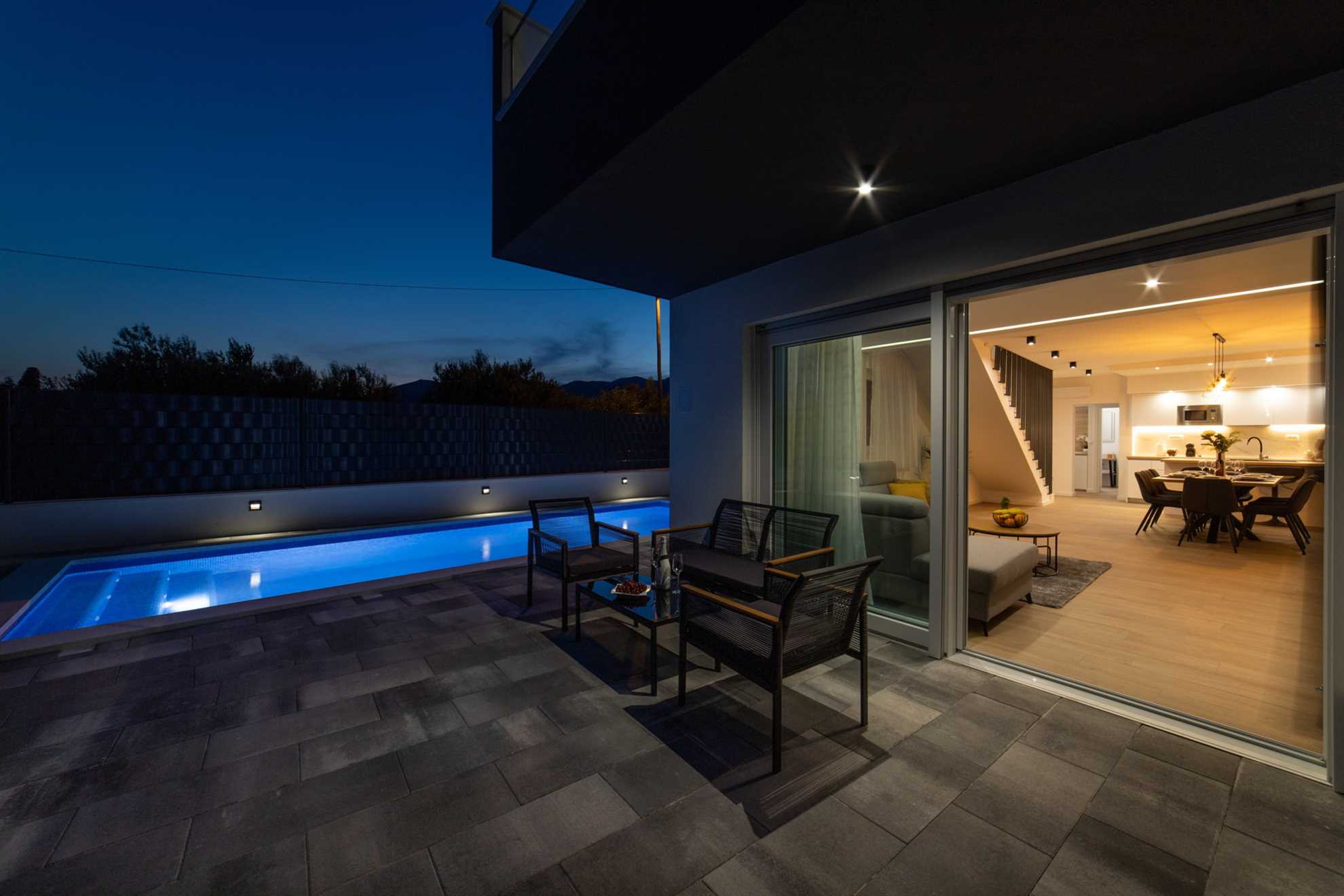 Villa Avanna with Heated Pool