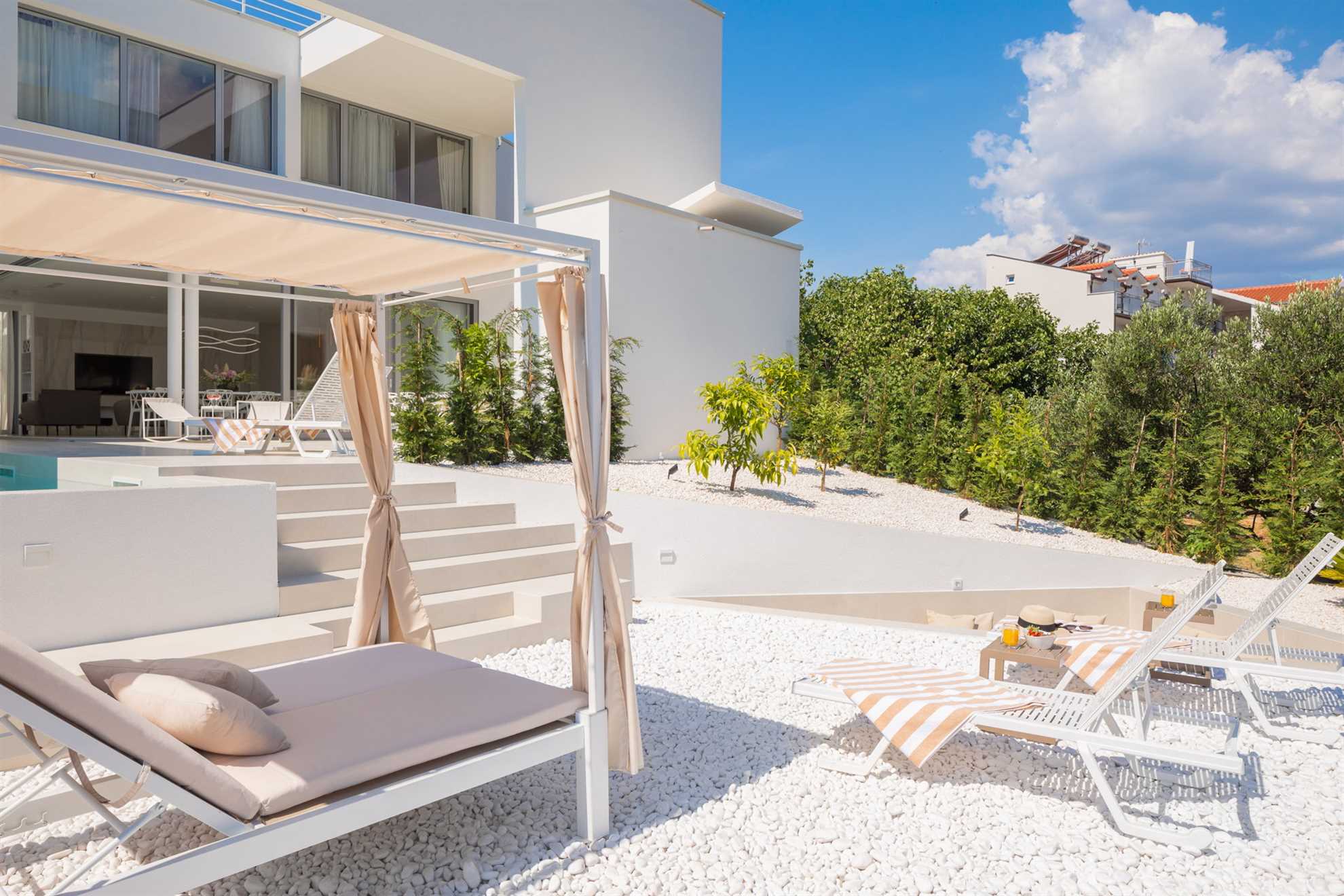 Luxury Villa New Dimension with Pool