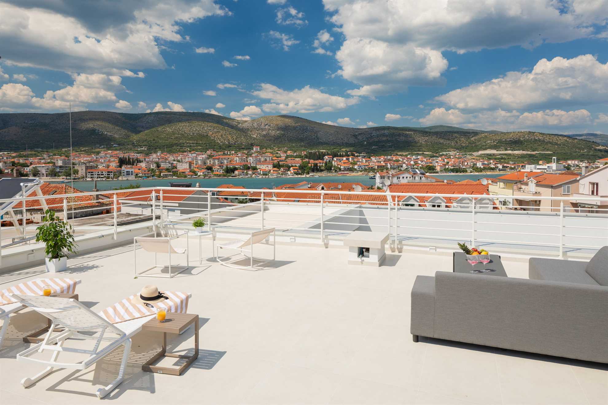 Luxury Villa New Dimension with Pool