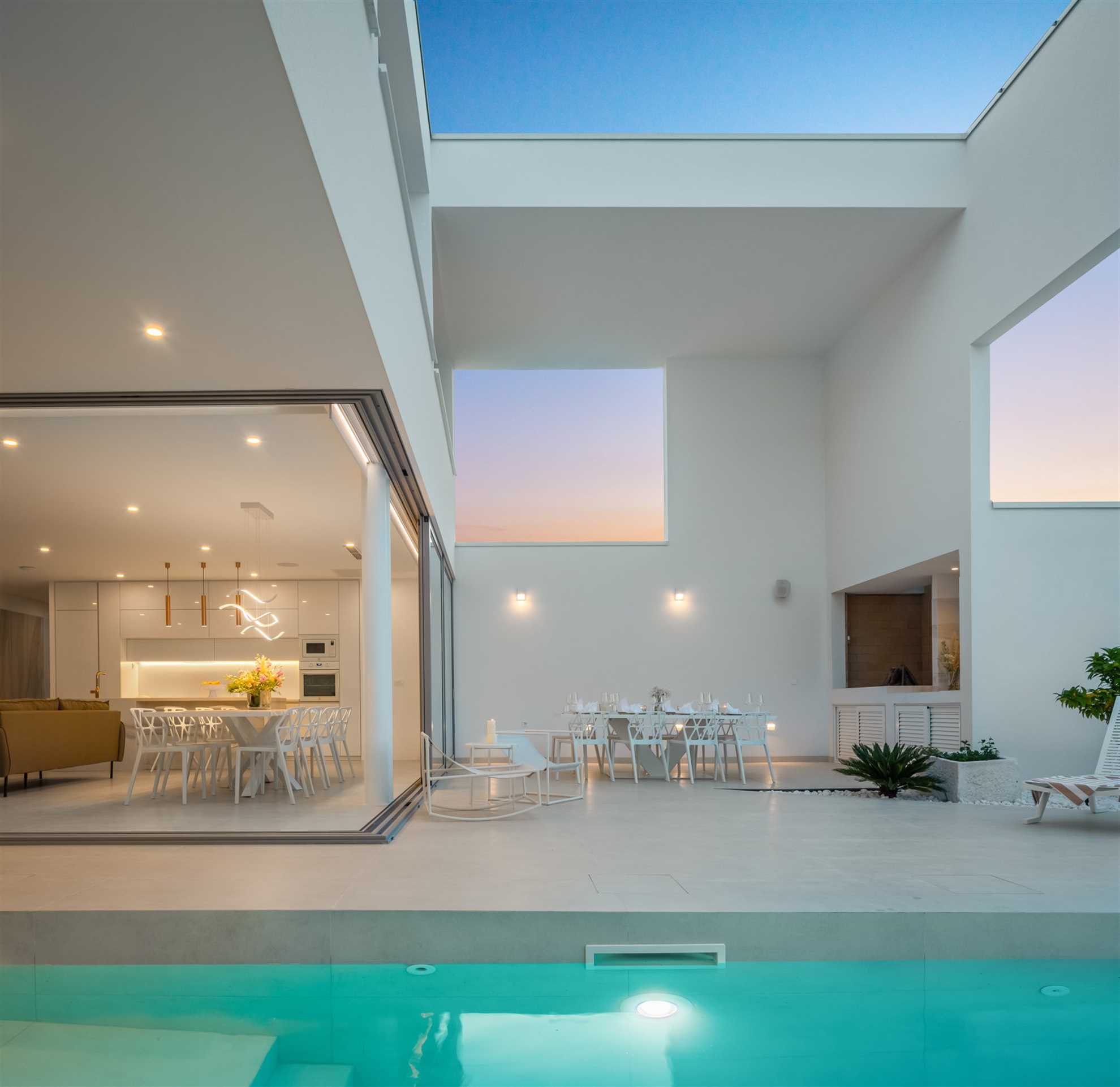 Luxury Villa New Dimension with Pool