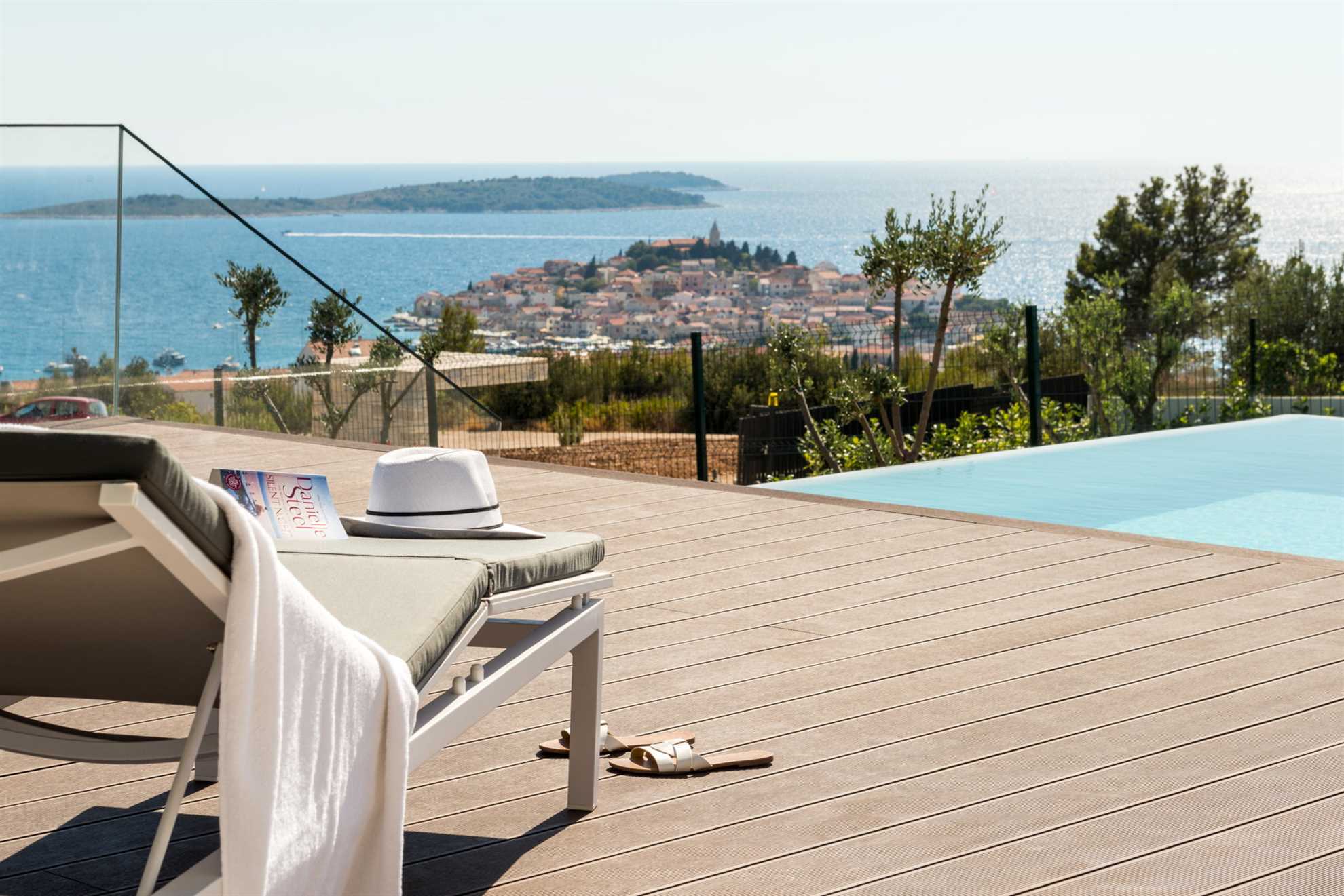 Luxury Villa Voyage with Pool I