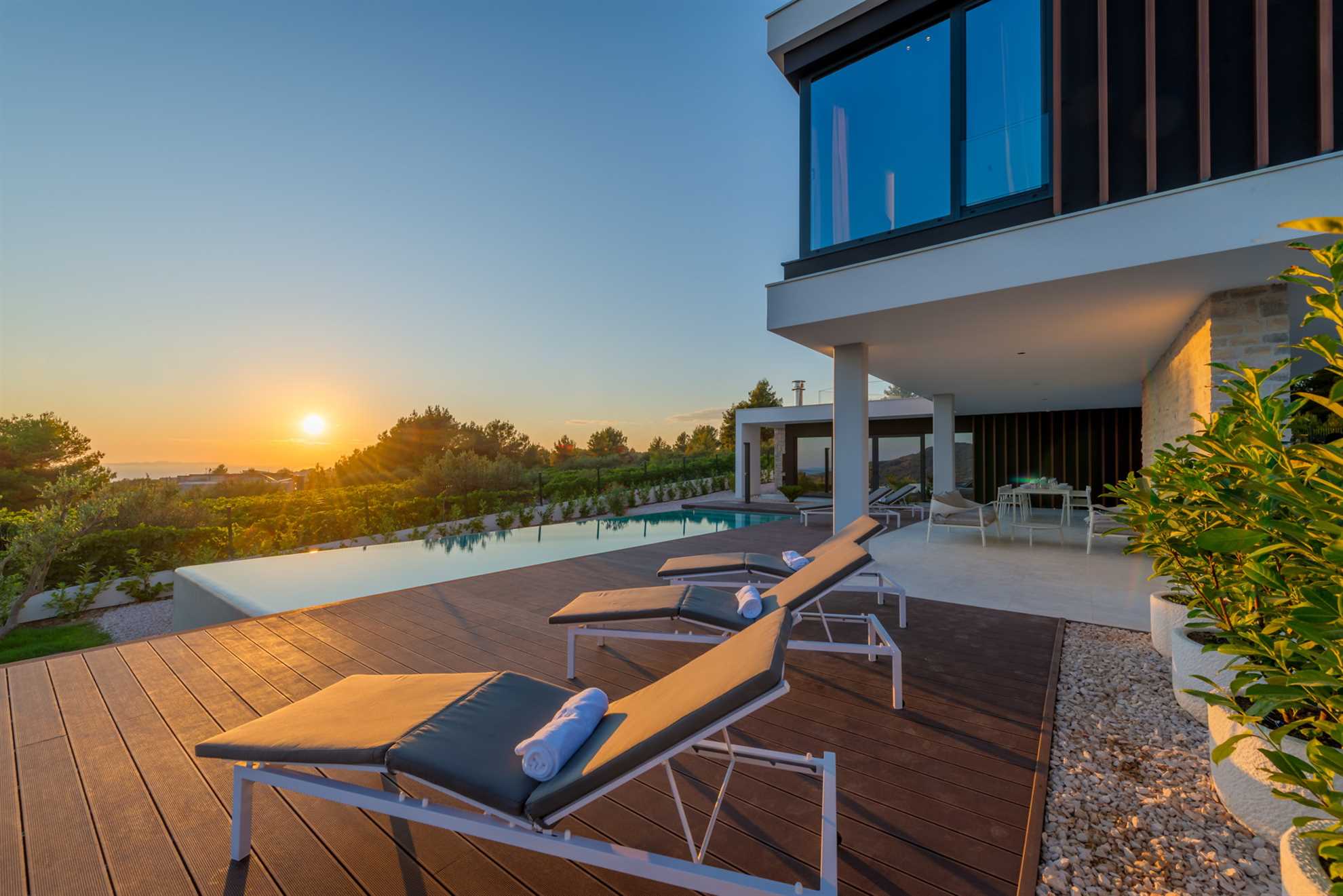 Luxury Villa Voyage with Pool I