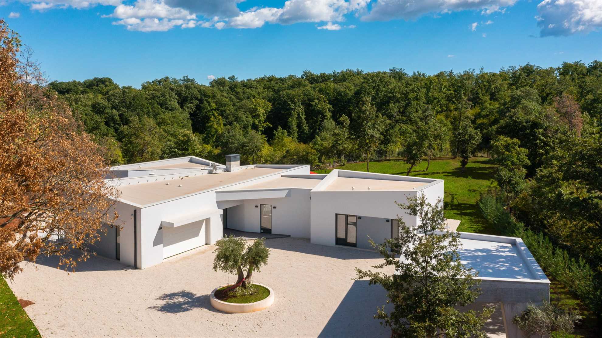 Luxury Villa Mauve with Pool