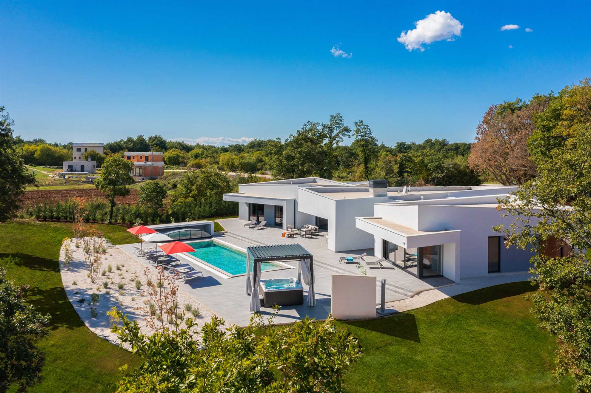 Luxury Villa Mauve with Pool