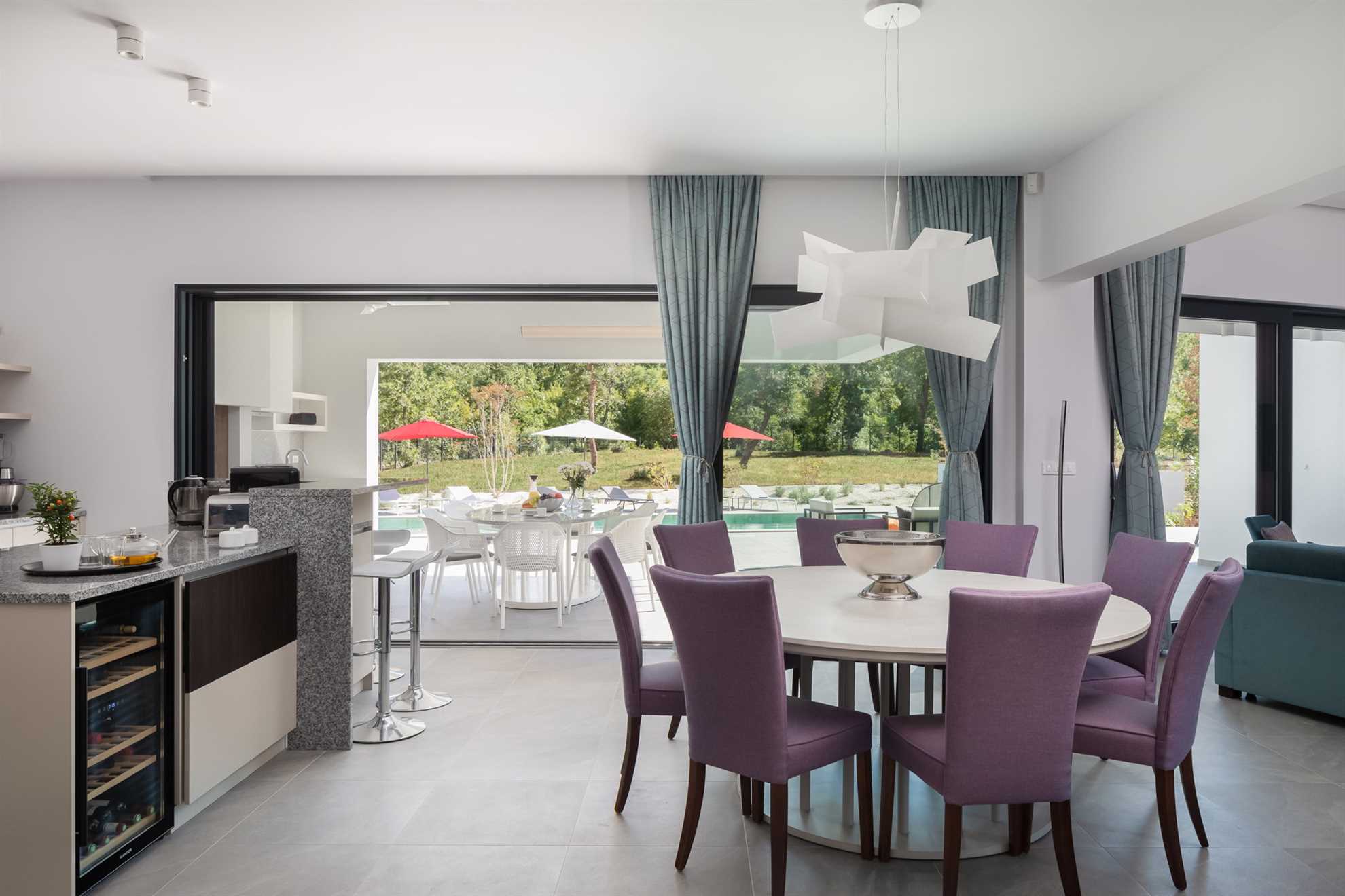 Luxury Villa Mauve with Pool