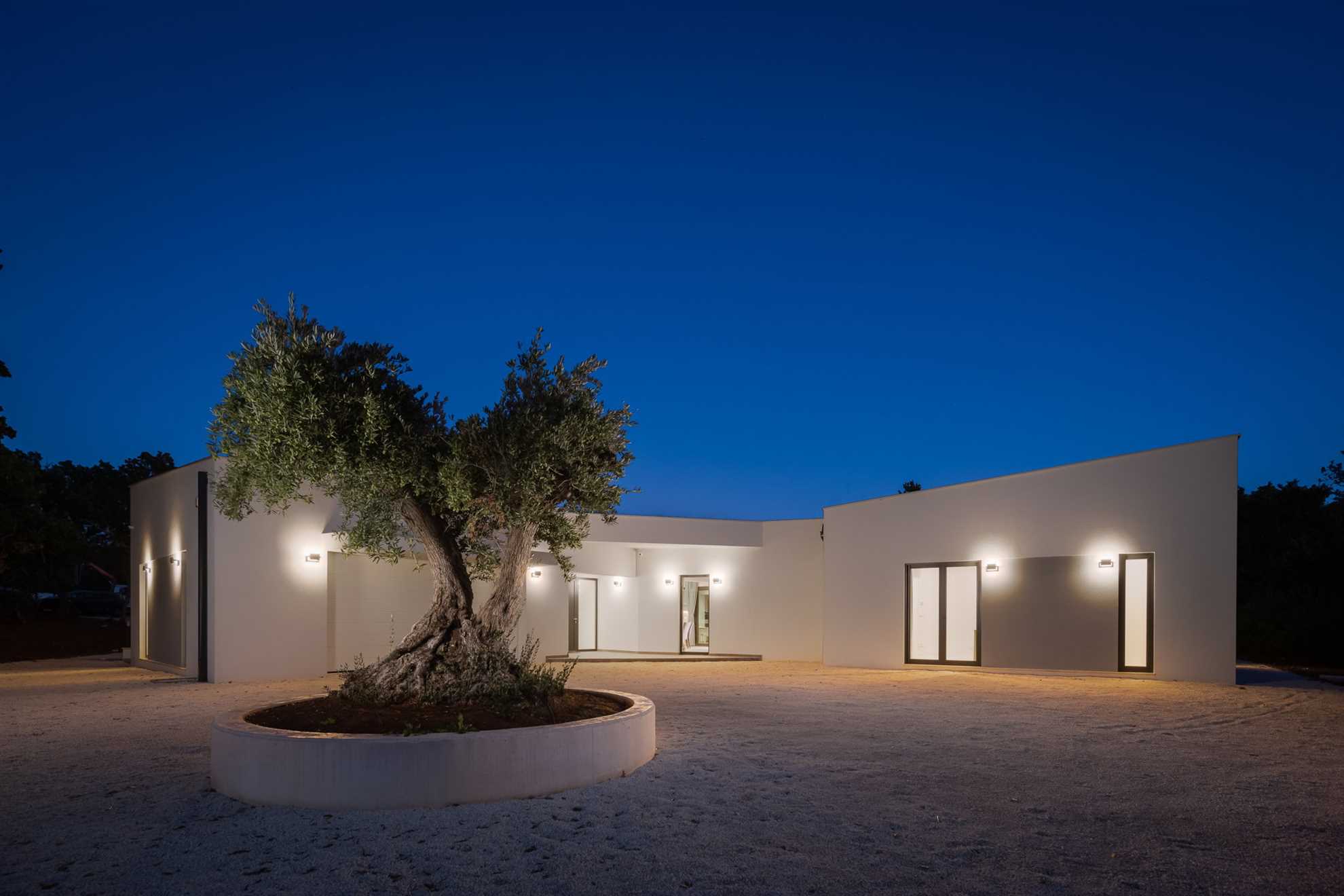 Luxury Villa Mauve with Pool