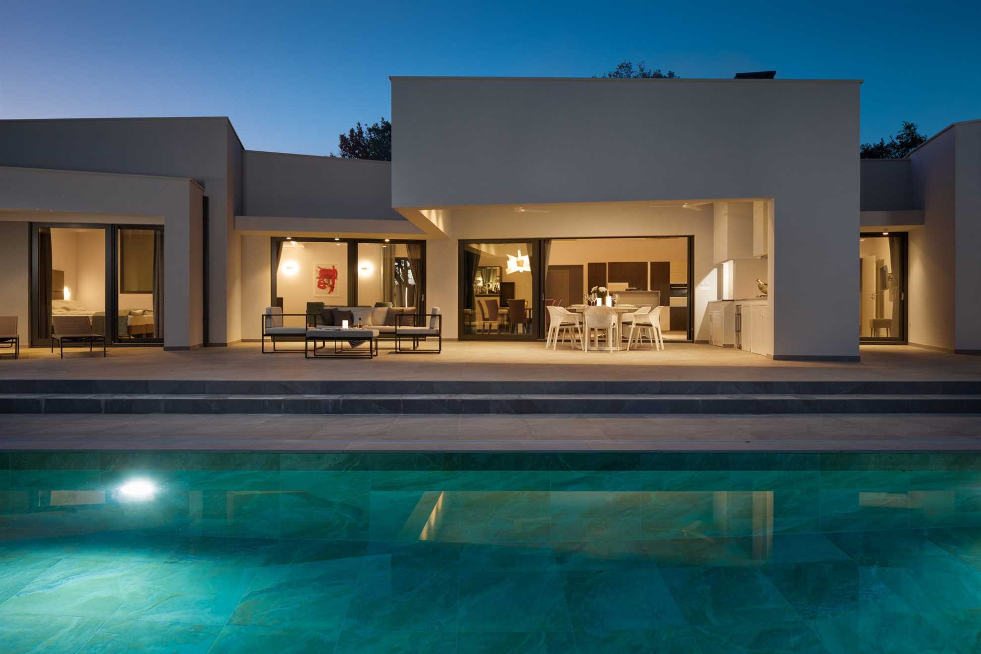 Luxury Villa Mauve with Pool