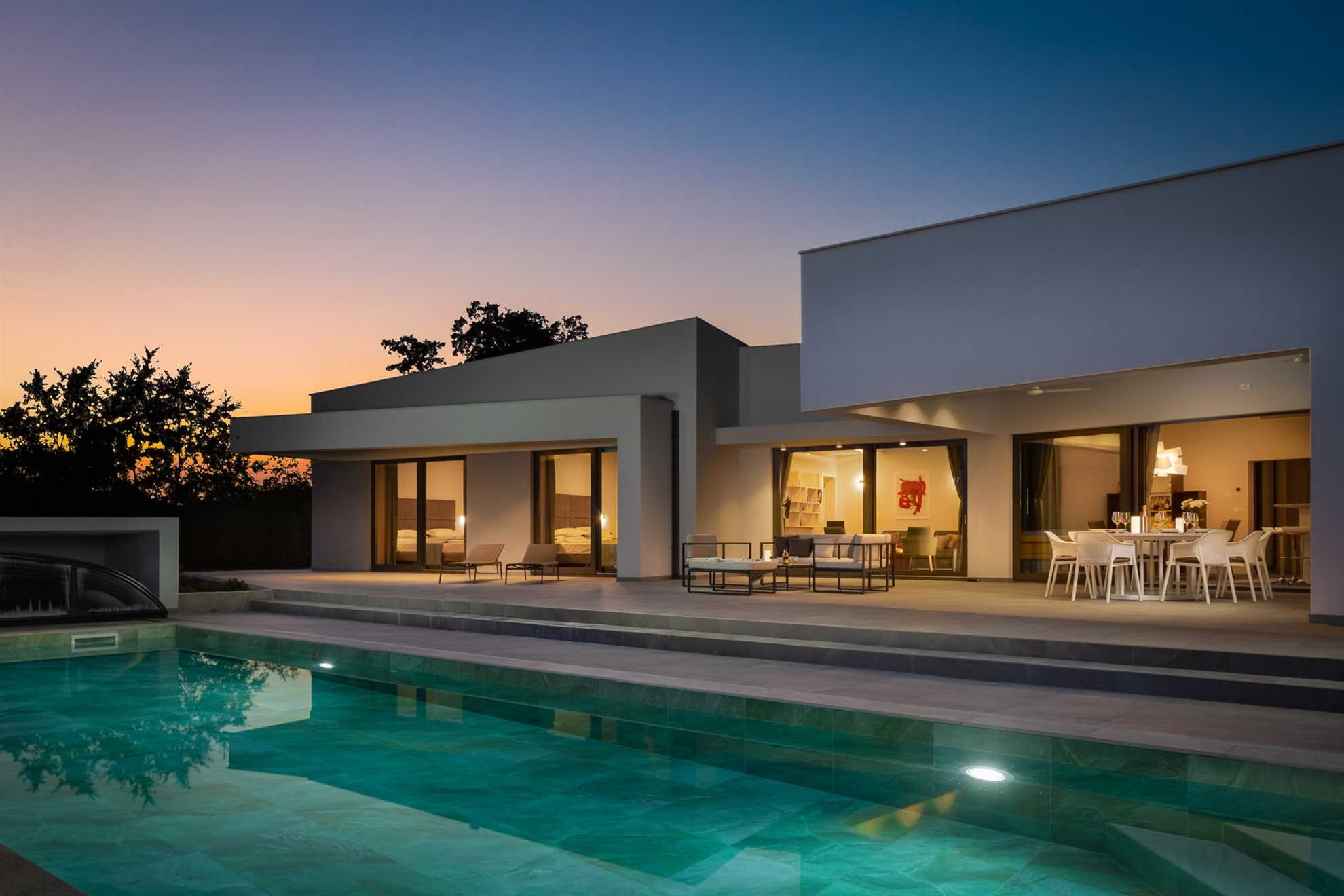 Luxury Villa Mauve with Pool