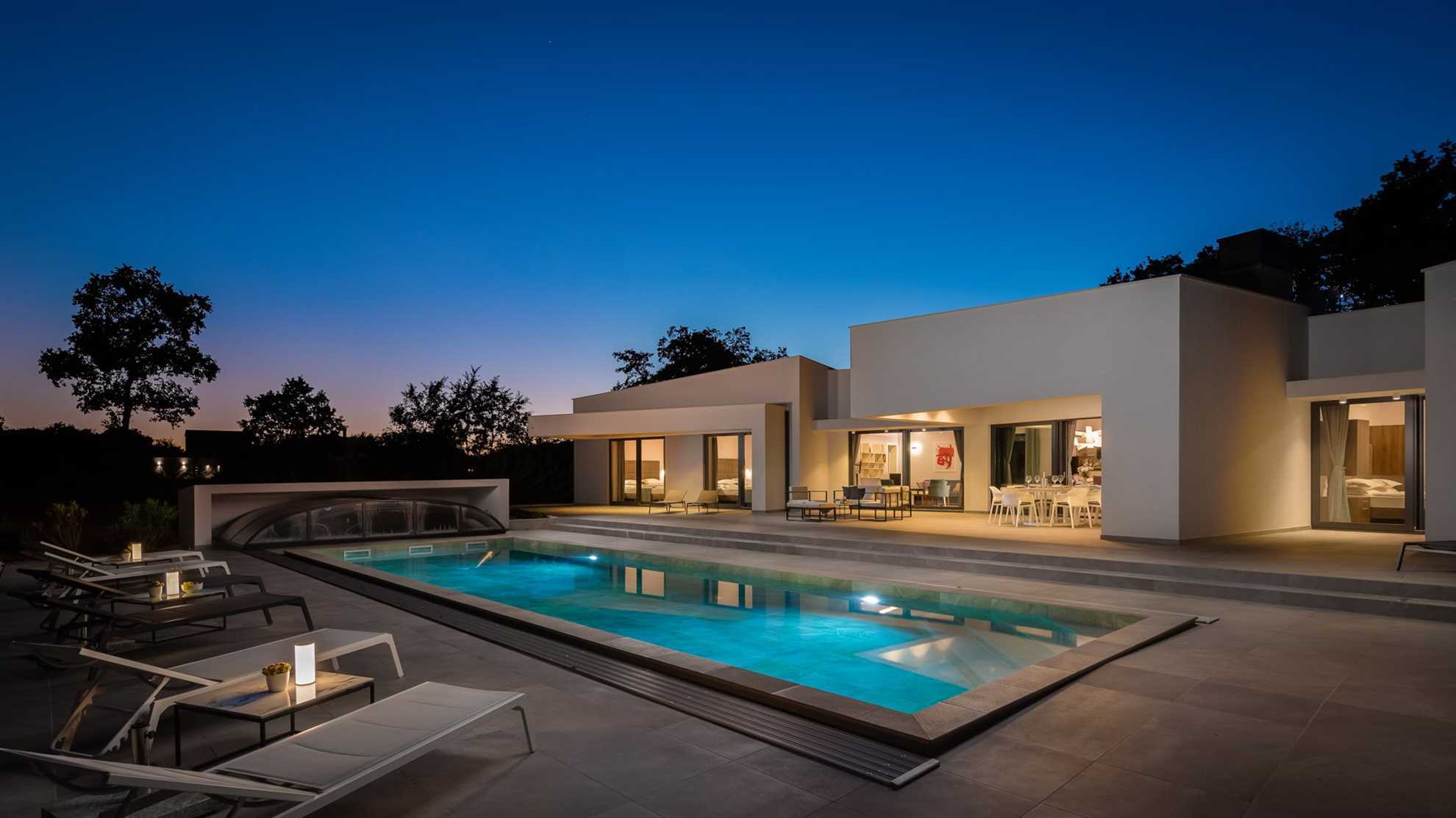 Image of Luxury Villa Mauve with Pool