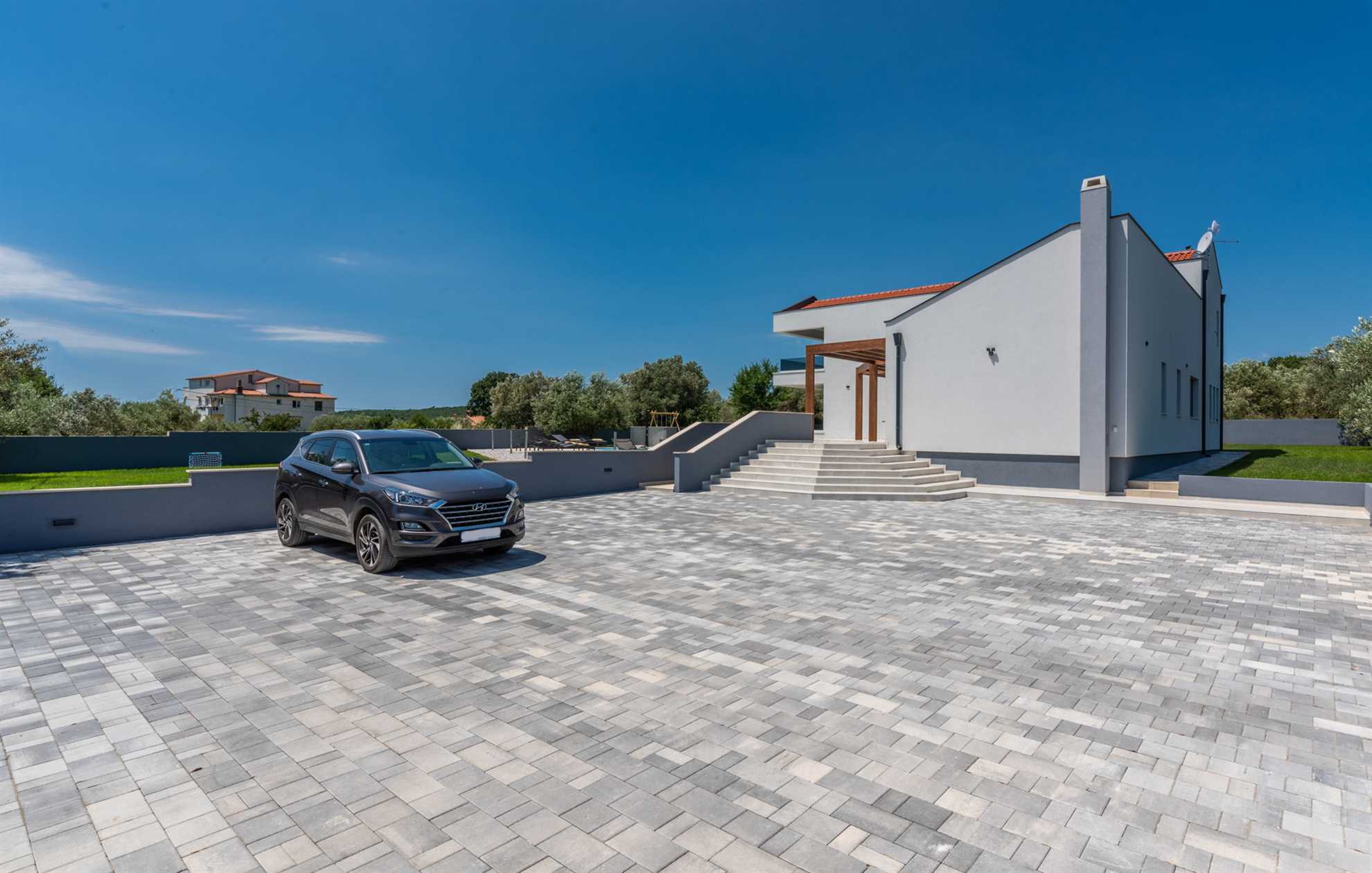Luxury Villa Immensity with Pool