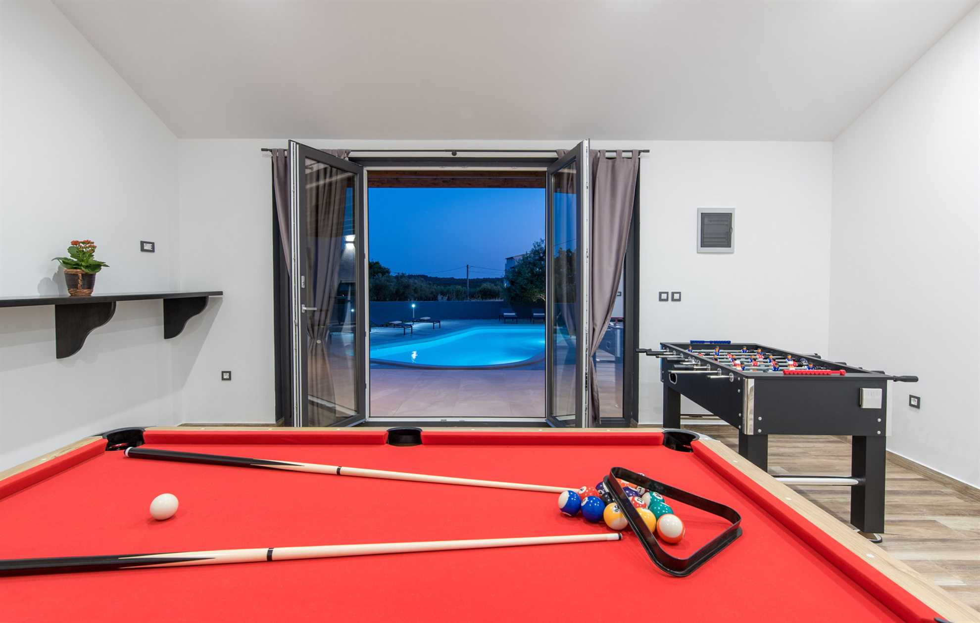 Luxury Villa Immensity with Pool