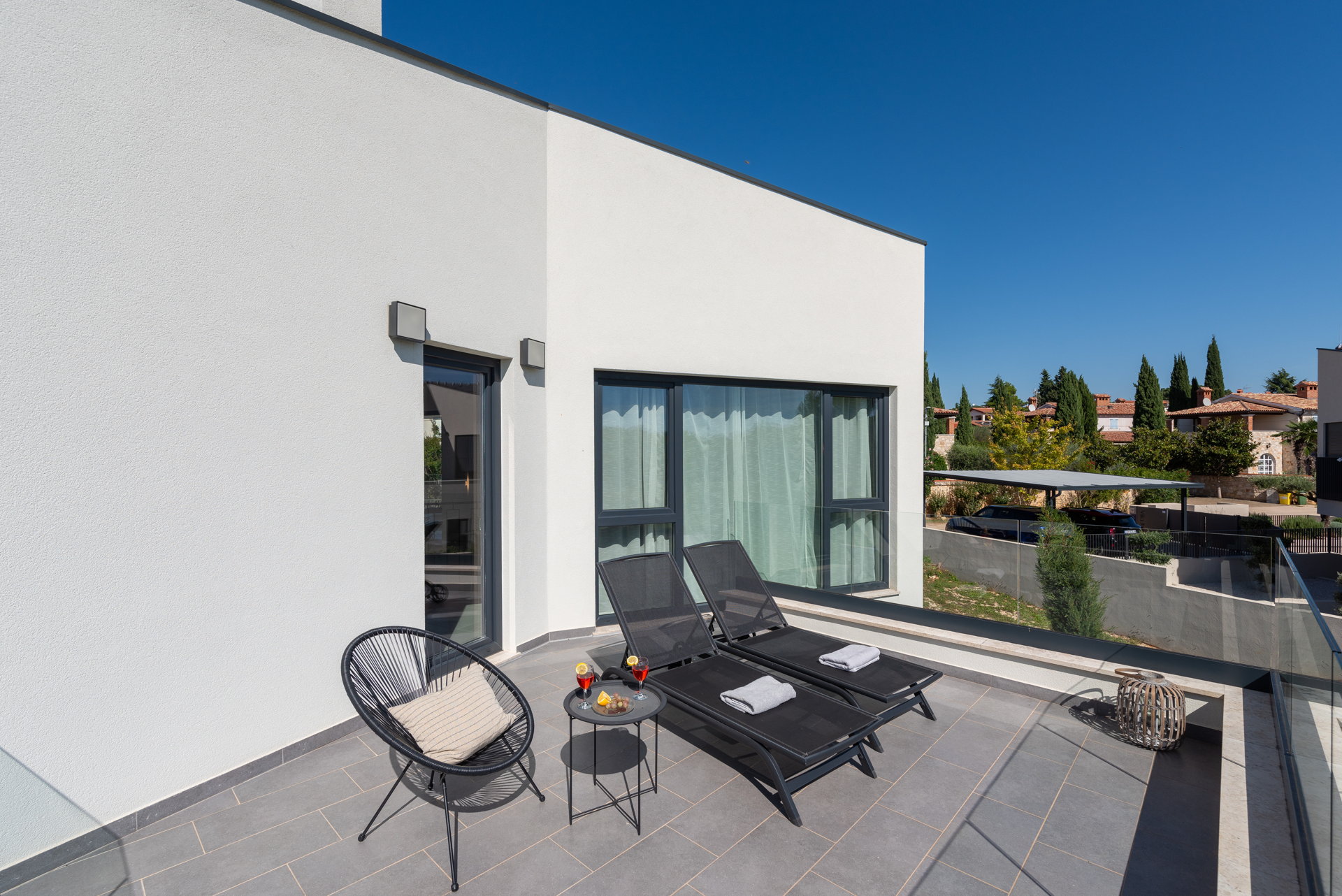 Luxury Villa Abstracta with Pool