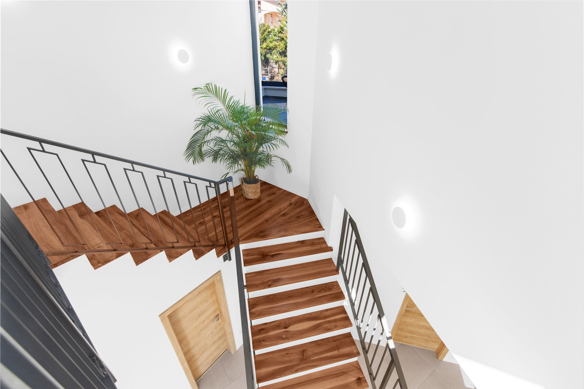 Luxury Villa Abstracta with Pool