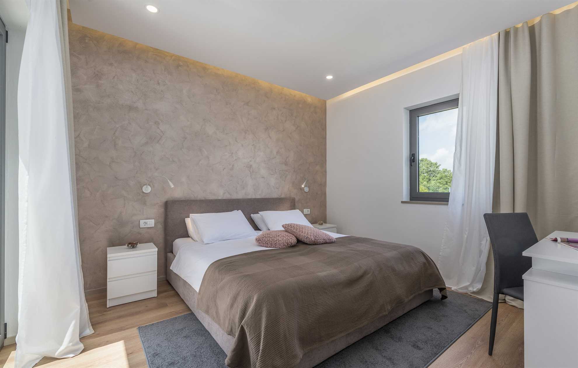 Villa Astera with Heated Pool