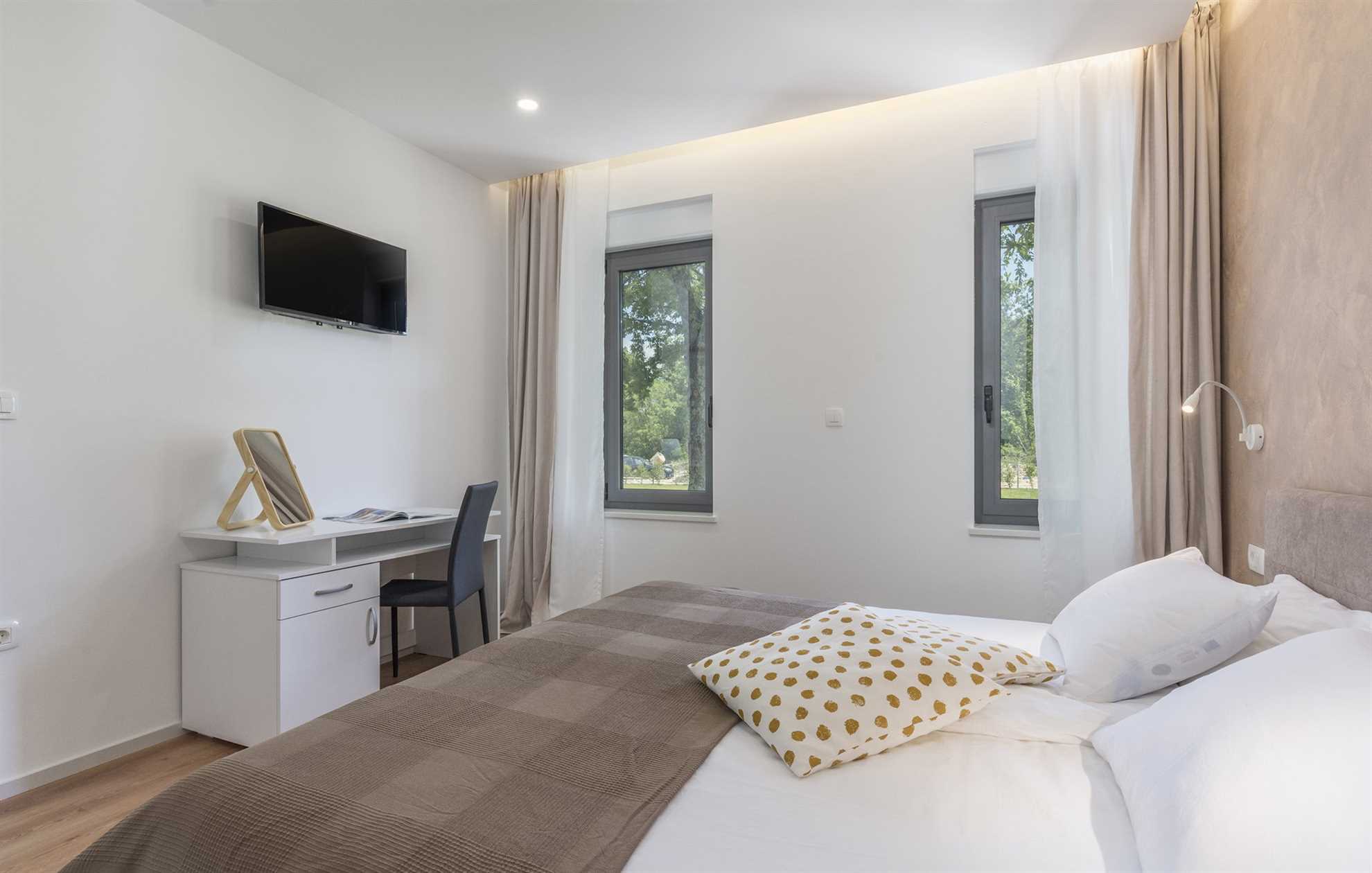 Villa Astera with Heated Pool