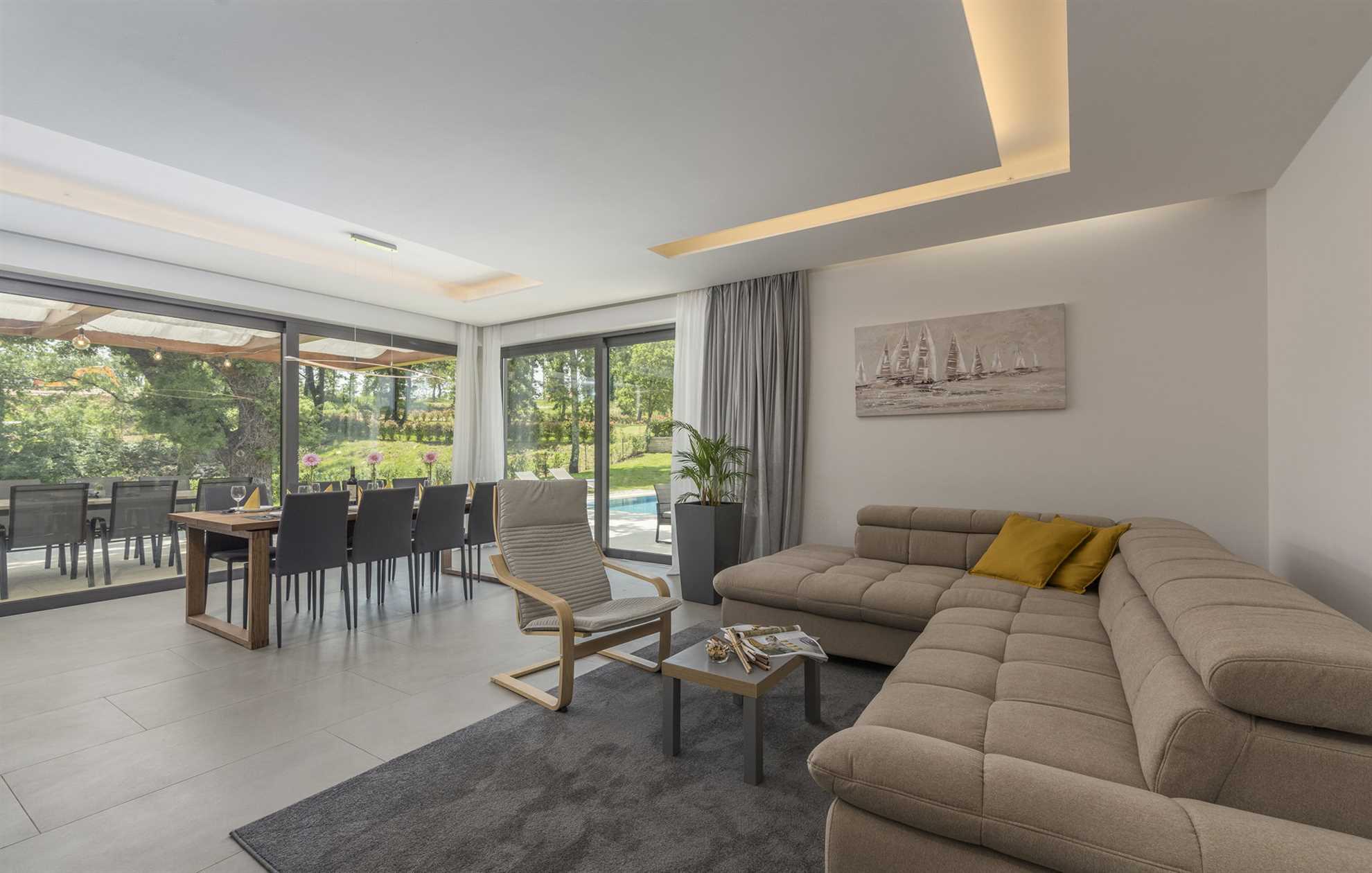 Villa Astera with Heated Pool