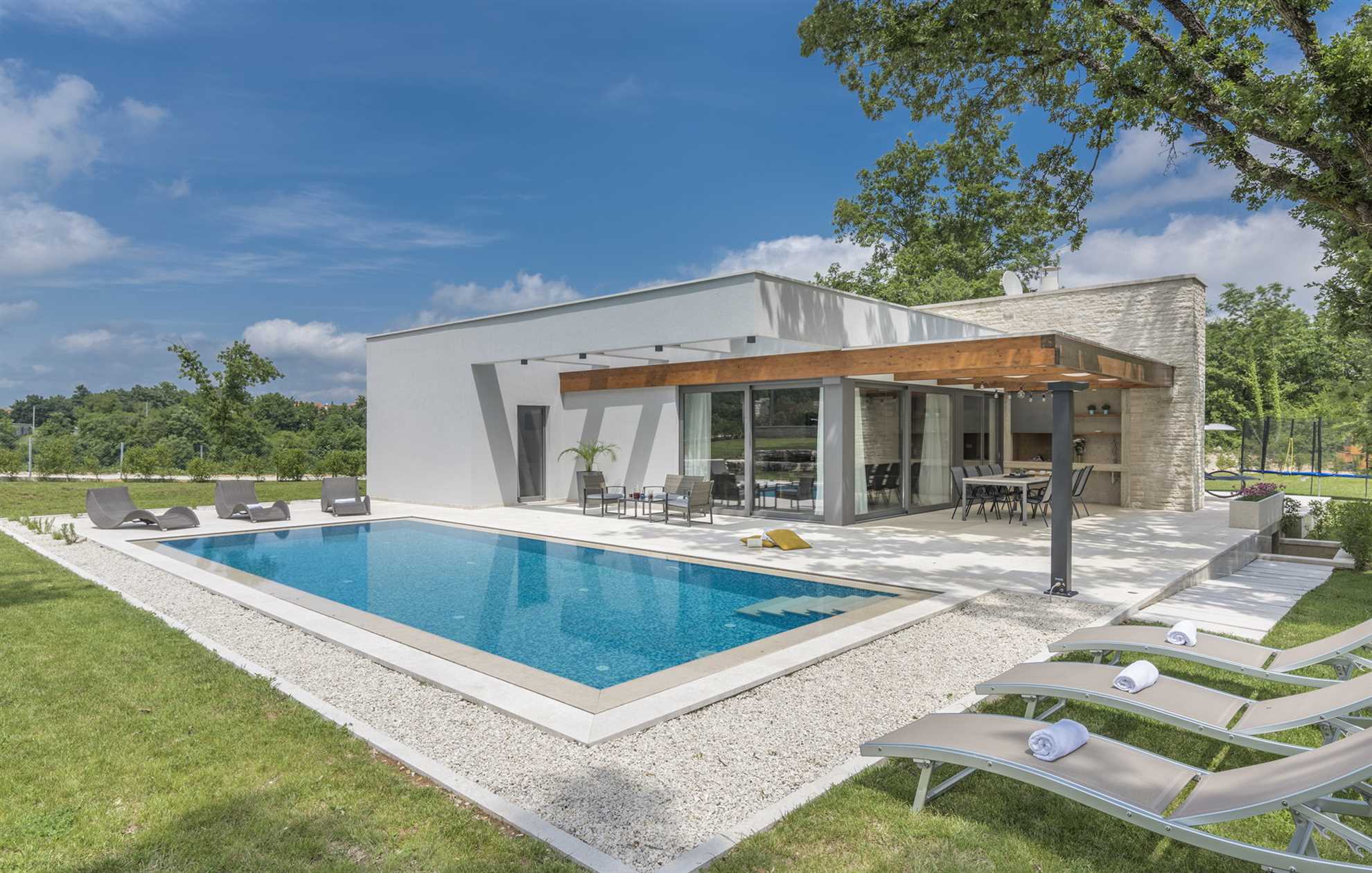 Villa Astera with Heated Pool
