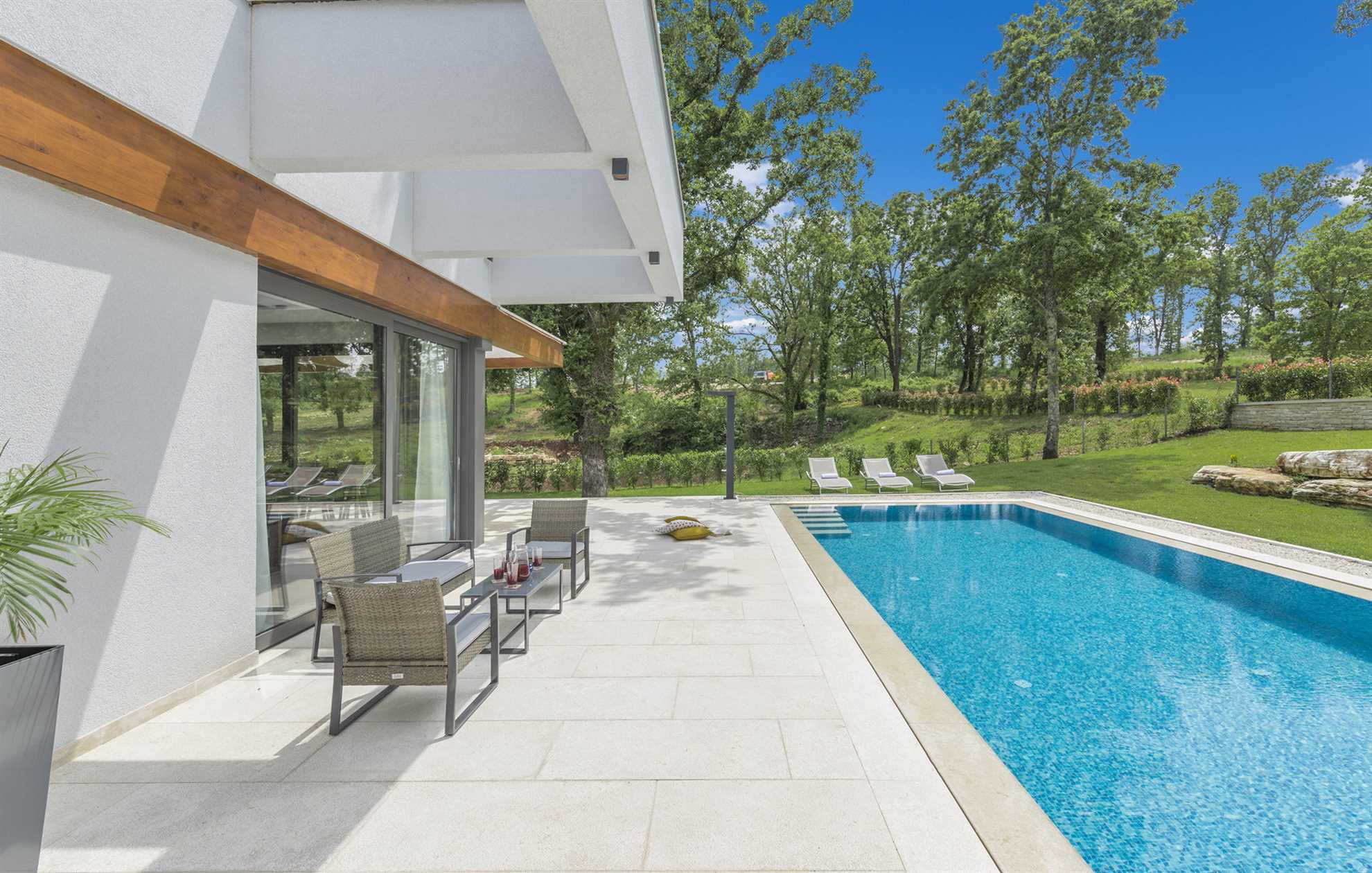 Villa Astera with Heated Pool