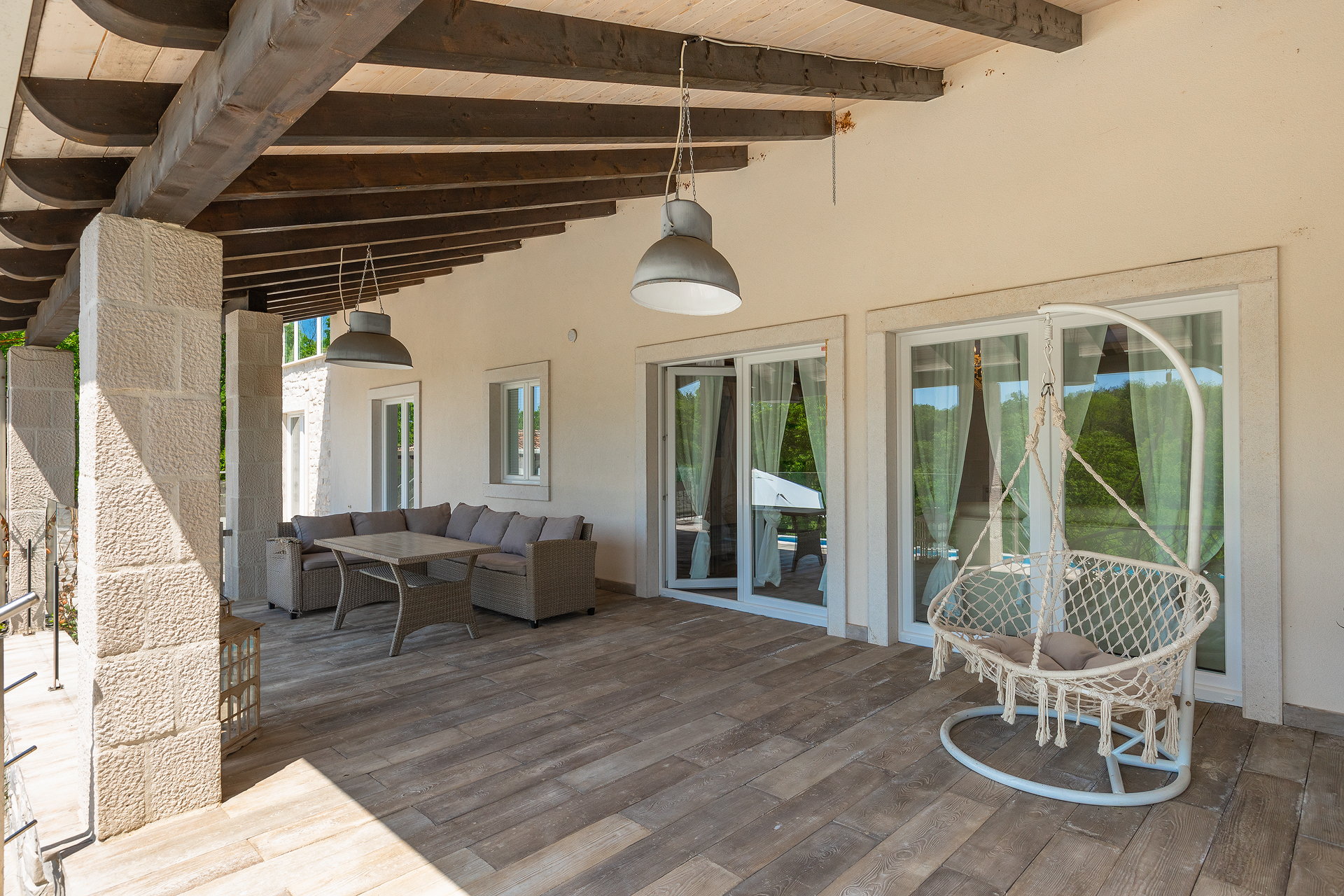 Villa Belle with Pool