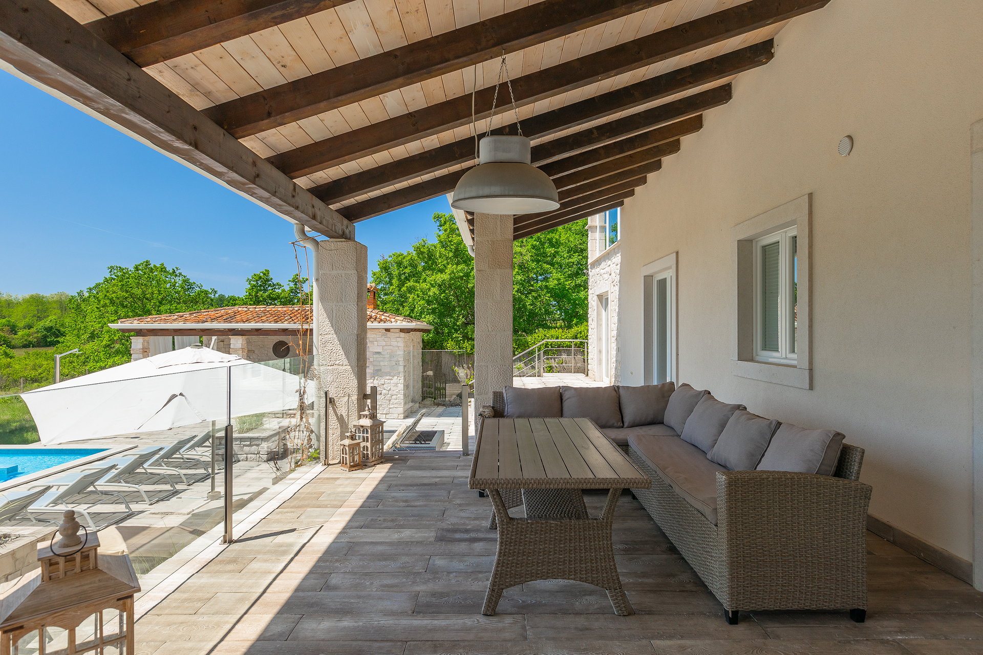 Villa Belle with Pool