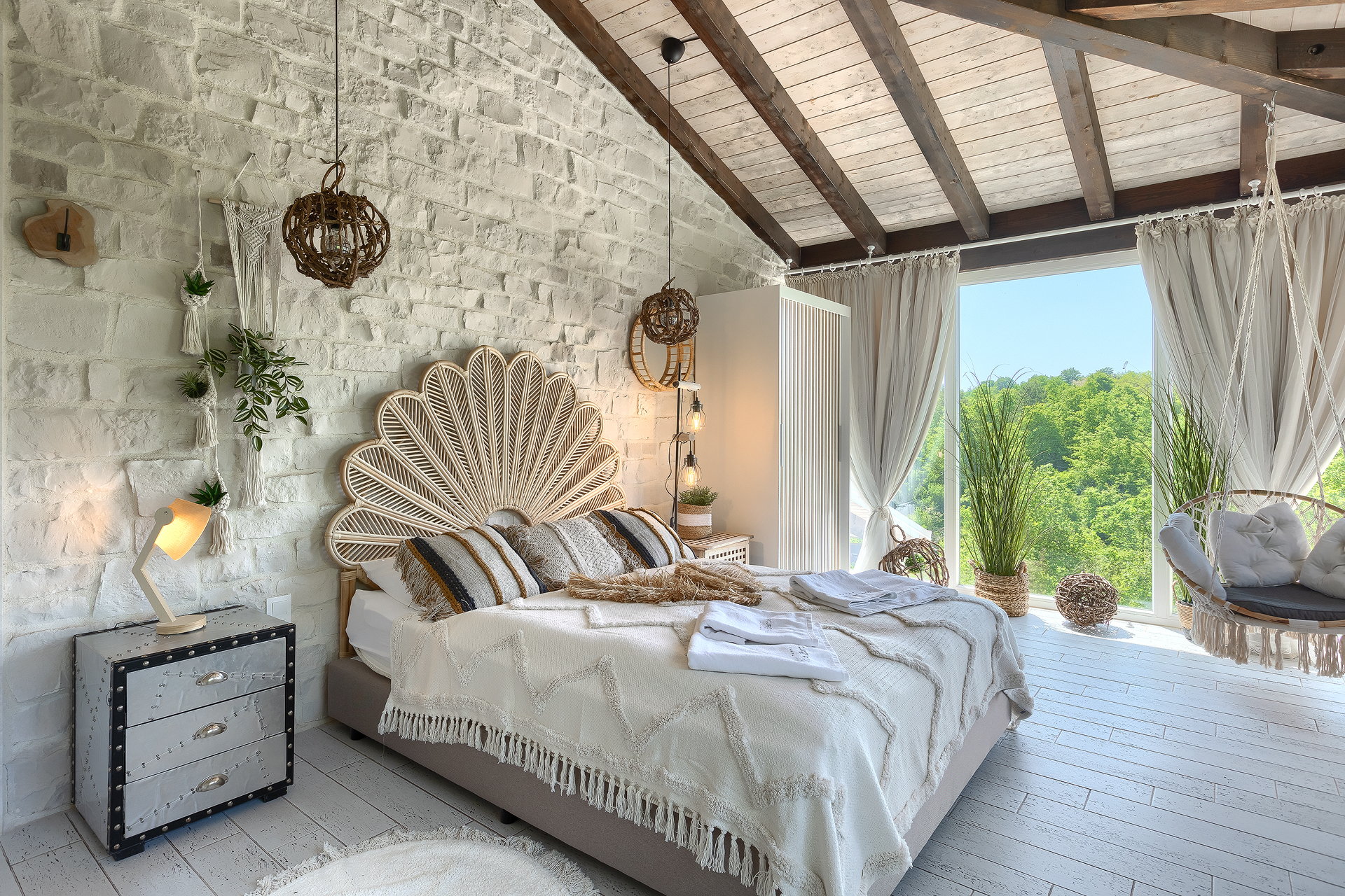 Villa Belle with Pool