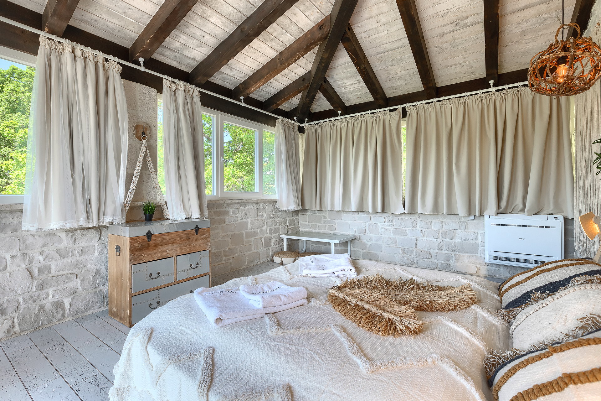 Villa Belle with Pool