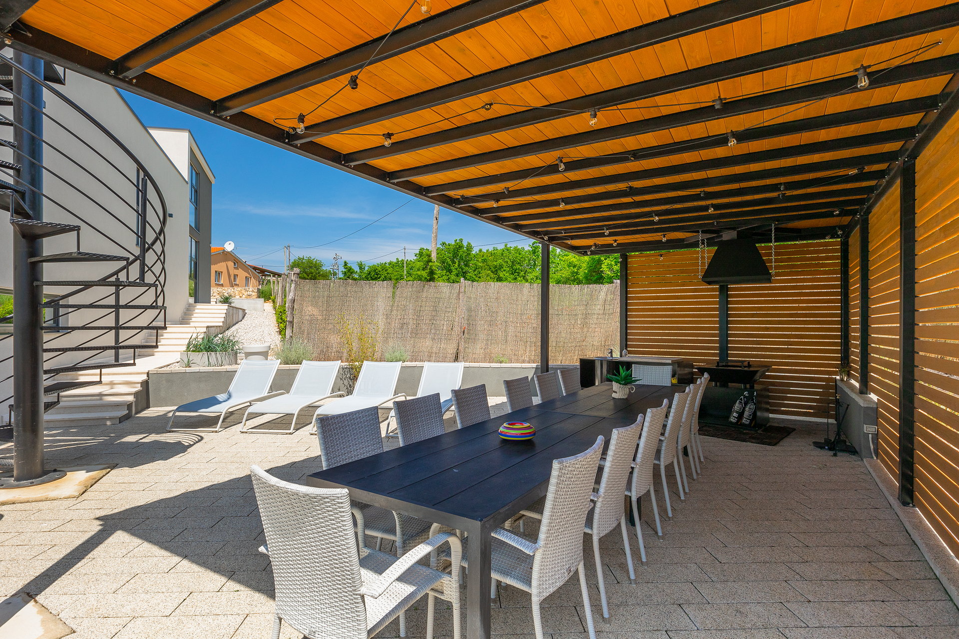 Luxury Villa Queen B with Pool