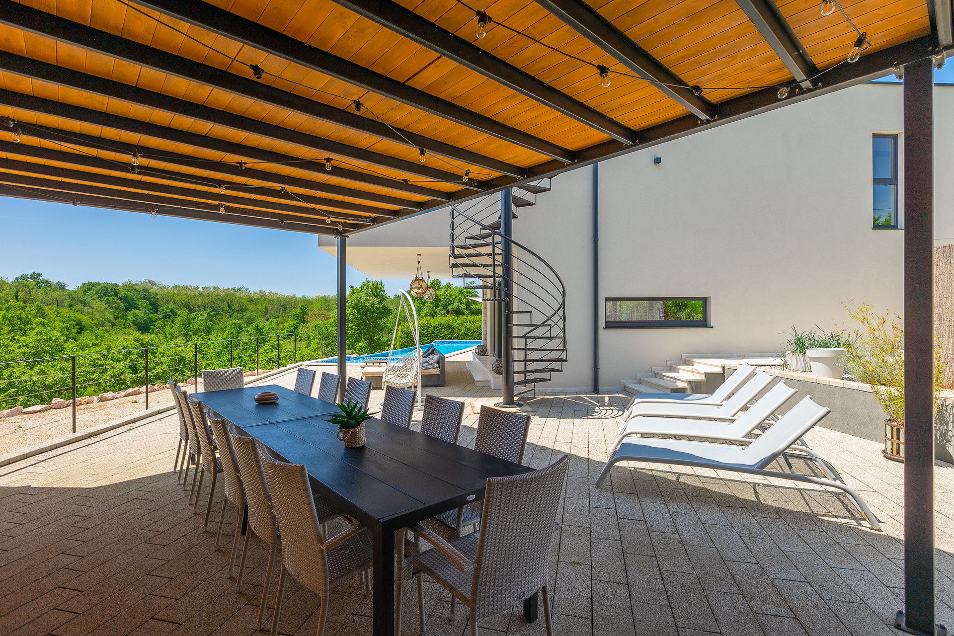 Luxury Villa Queen B with Pool