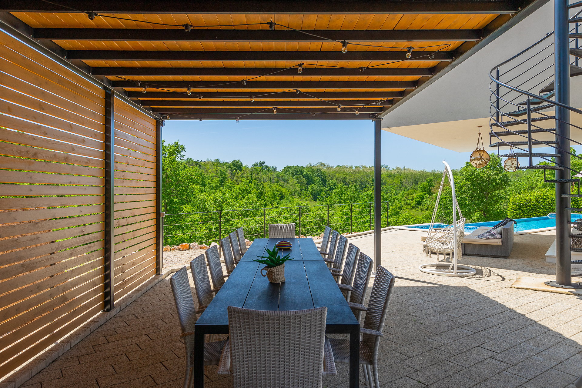 Luxury Villa Queen B with Pool