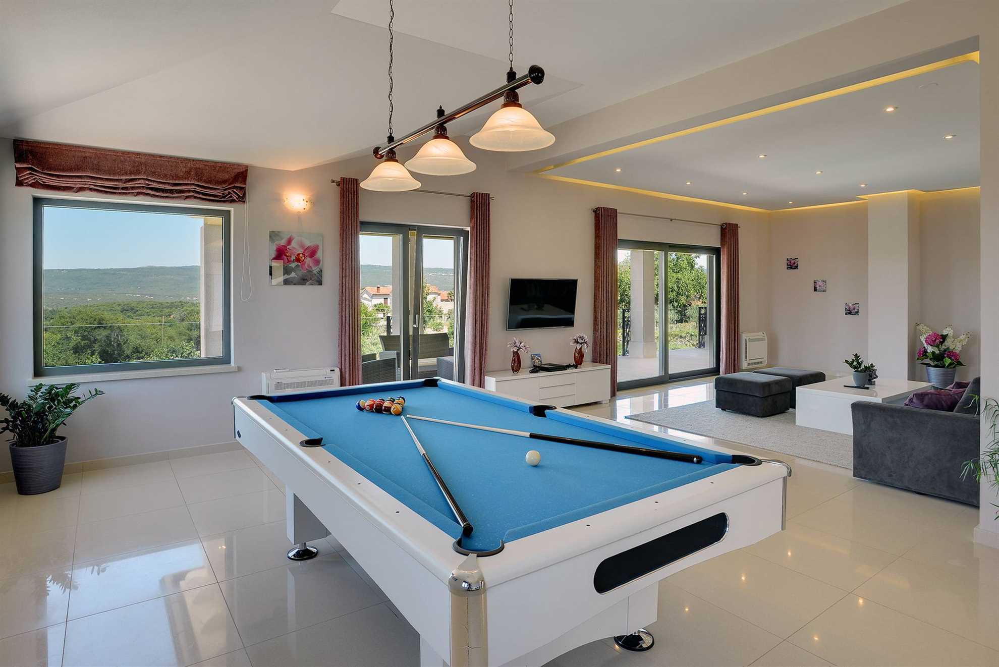 Villa Luce del Sole with Pool