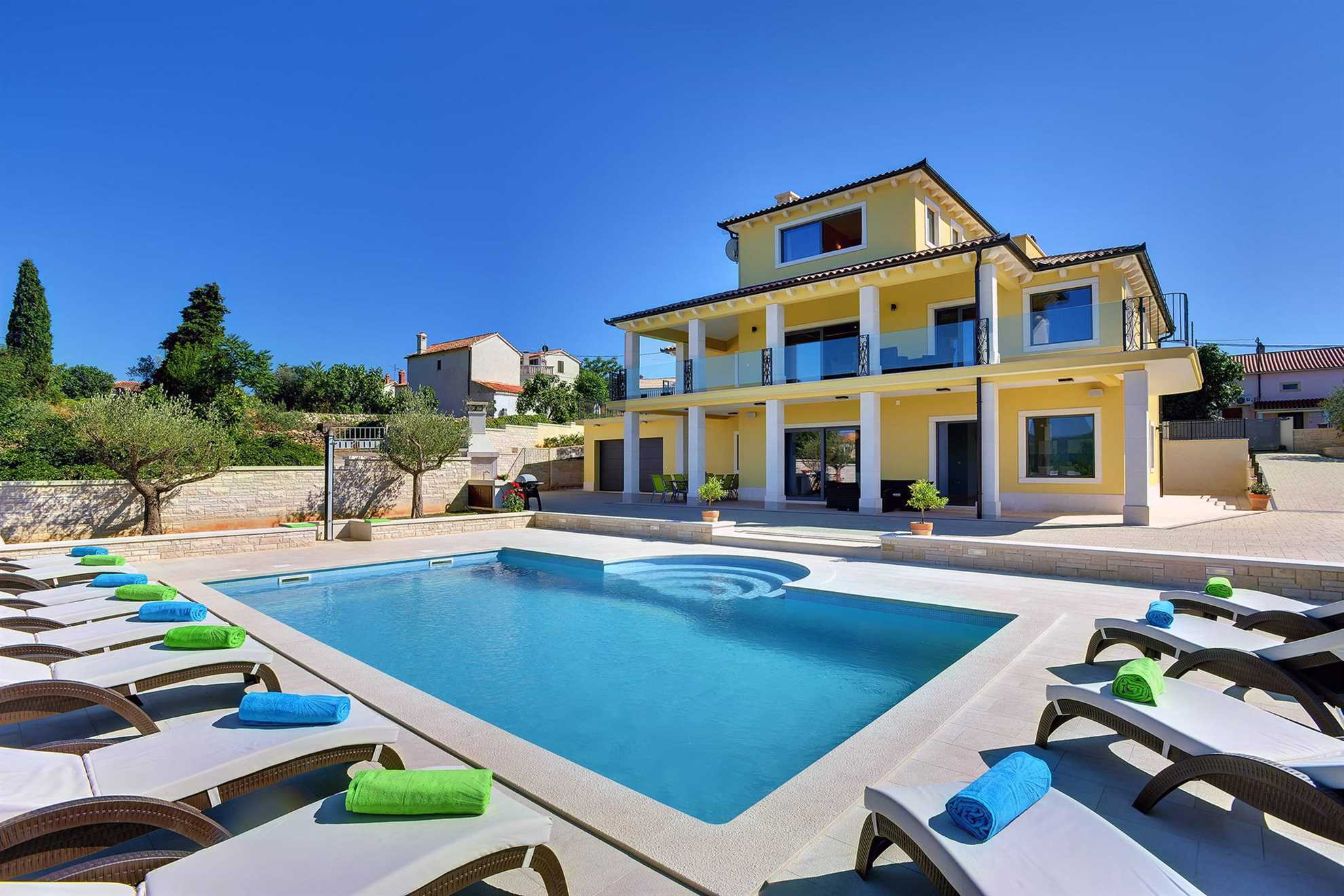 Image of Villa Luce del Sole with Pool