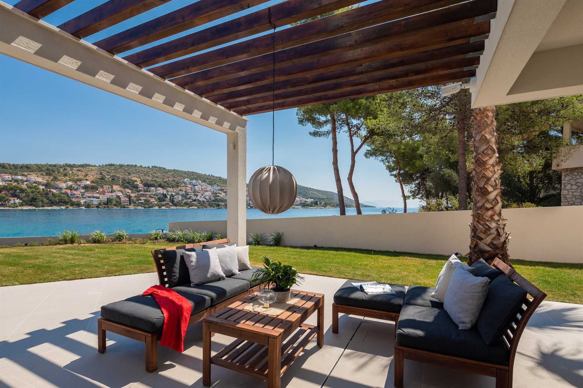 Beachfront Villa Sea Suprema with Pool