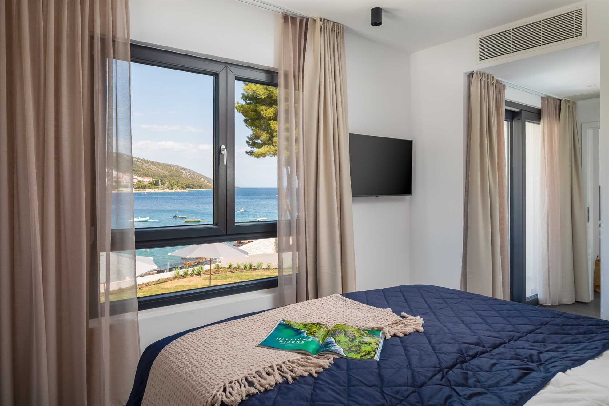 Beachfront Villa Sea Suprema with Pool