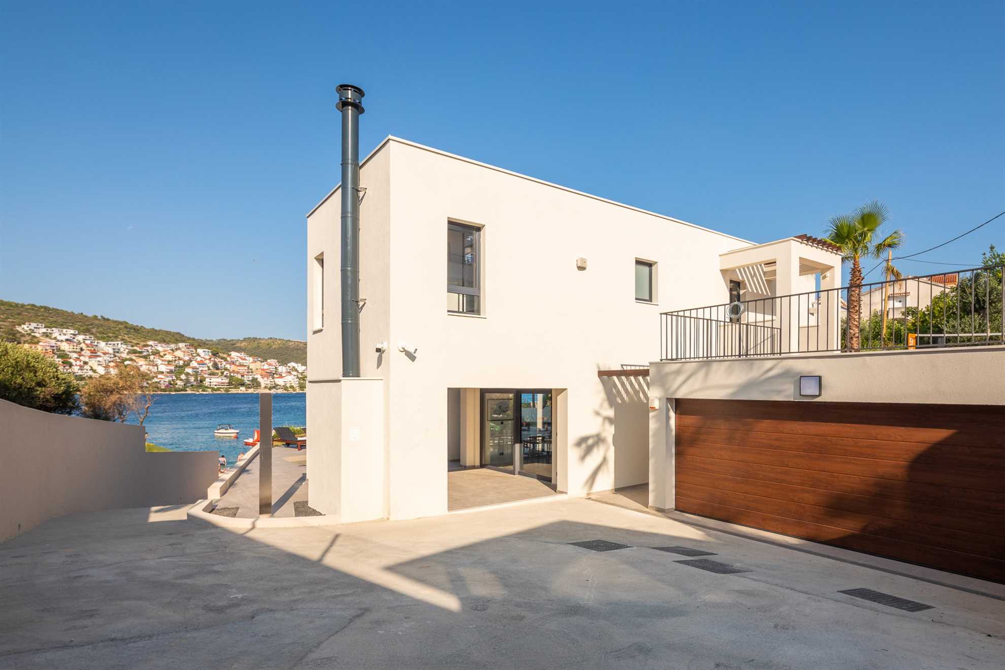 Beachfront Villa Sea Suprema with Pool
