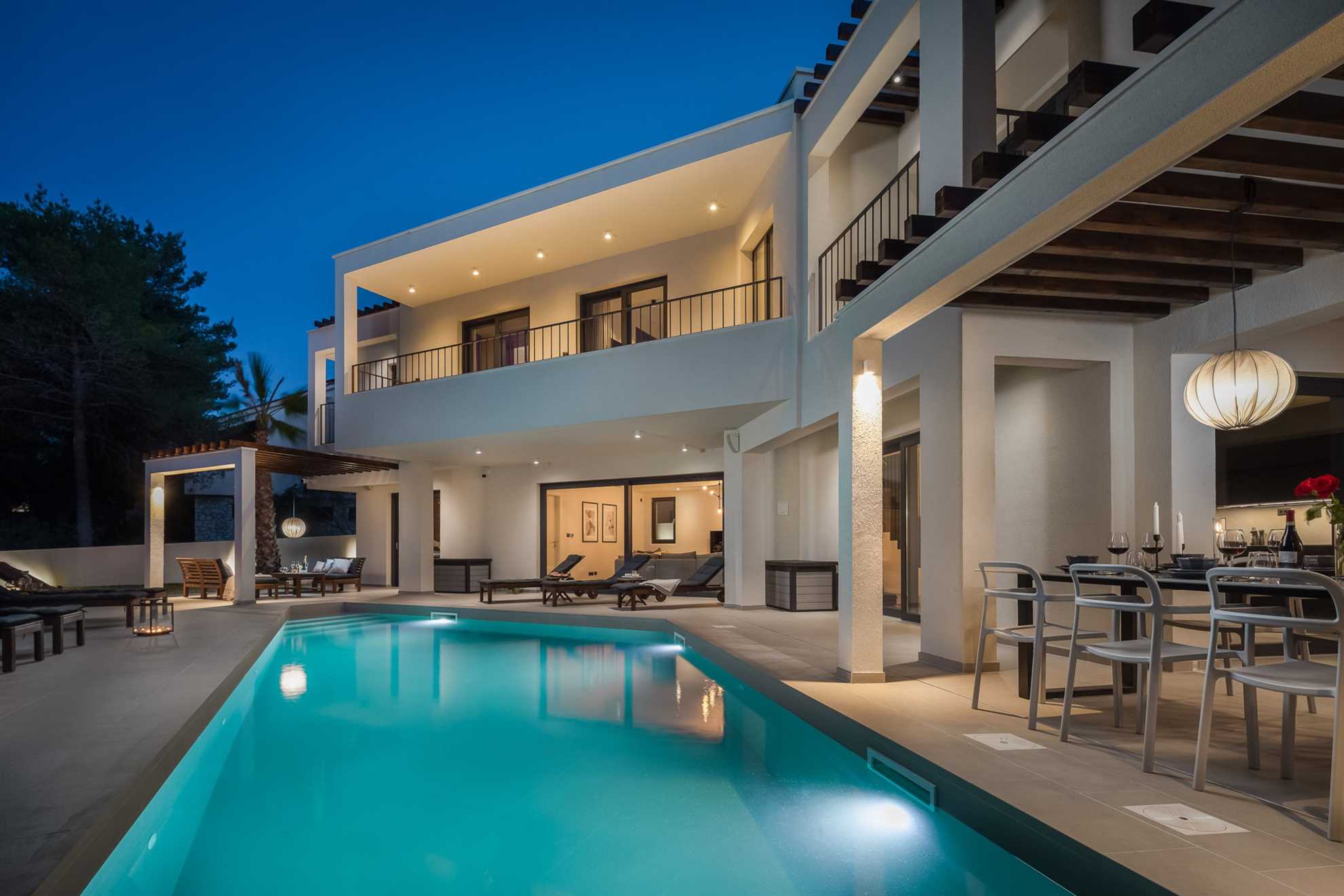 Beachfront Villa Sea Suprema with Pool