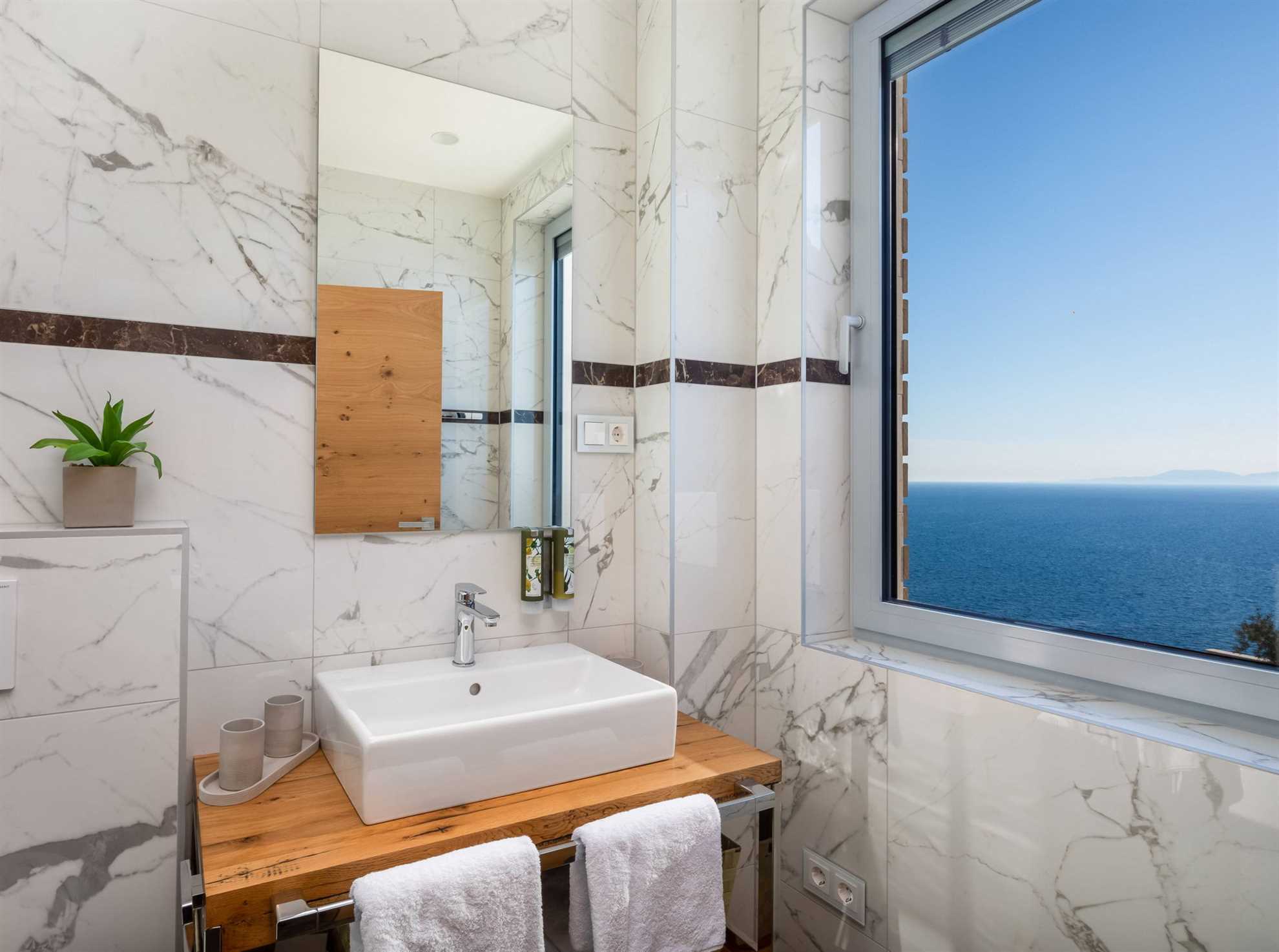 Luxury Villa Pharia Grande with Pool