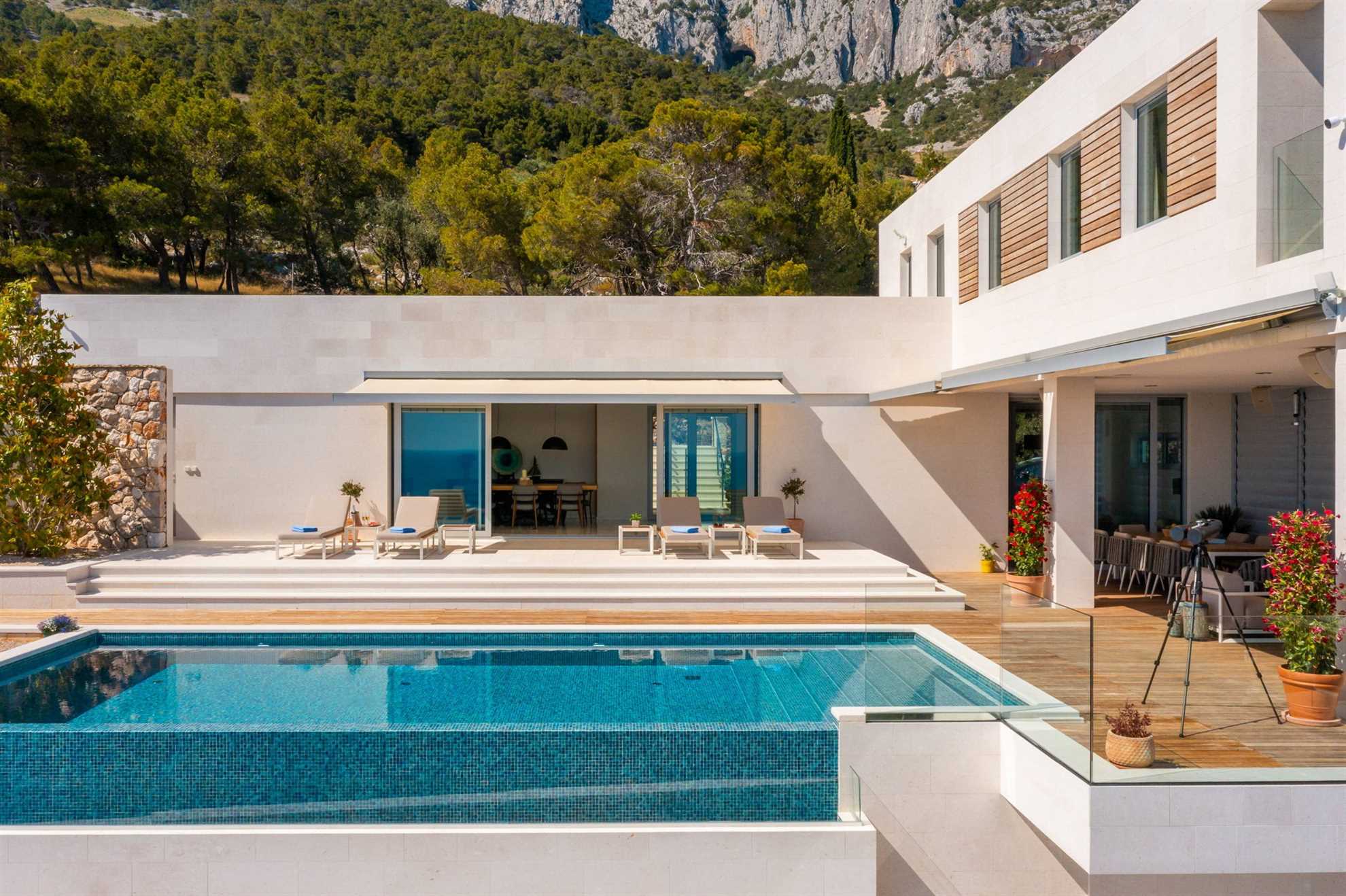 Luxury Villa Pharia Grande with Pool