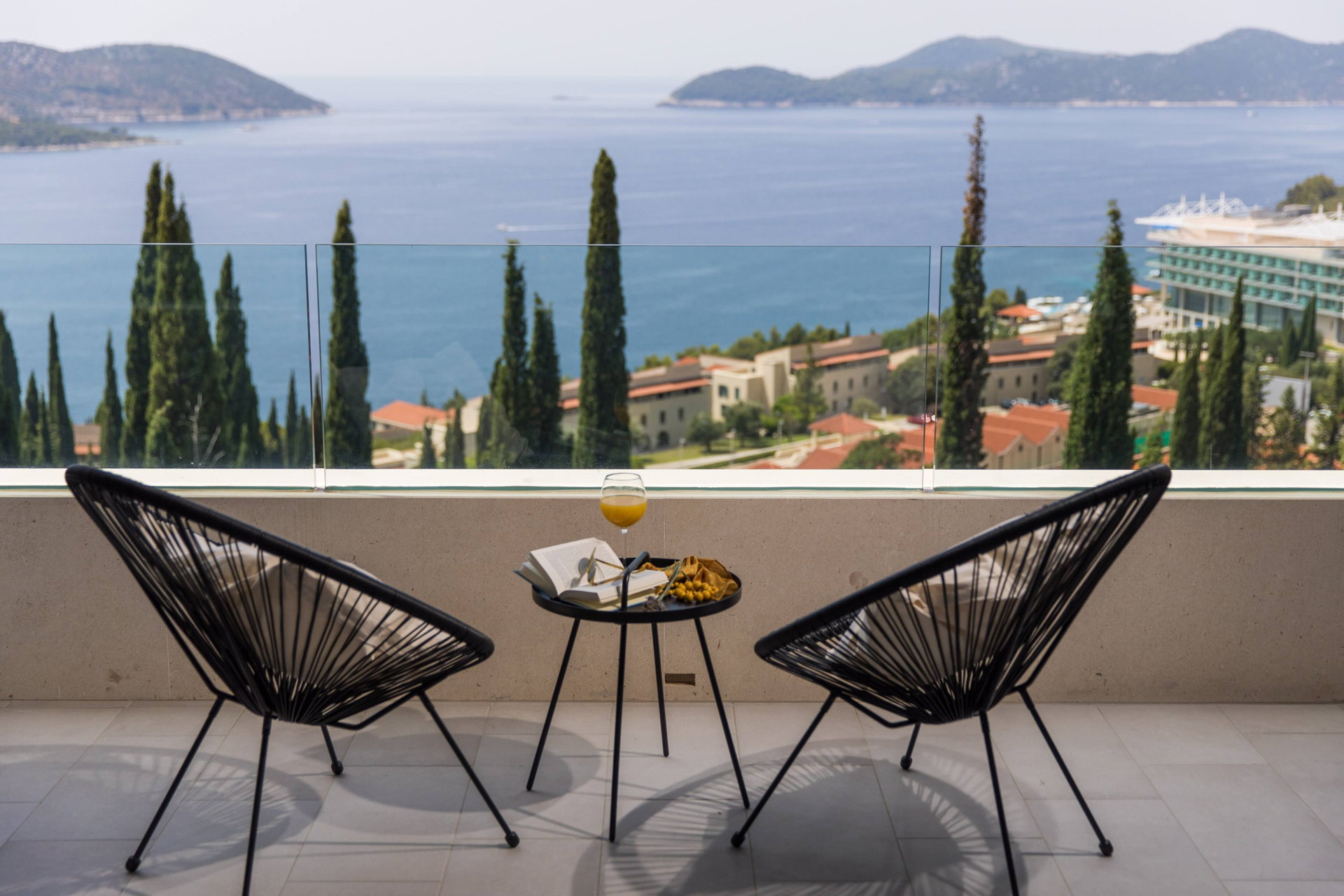 Luxury Villa Eminence with Pool