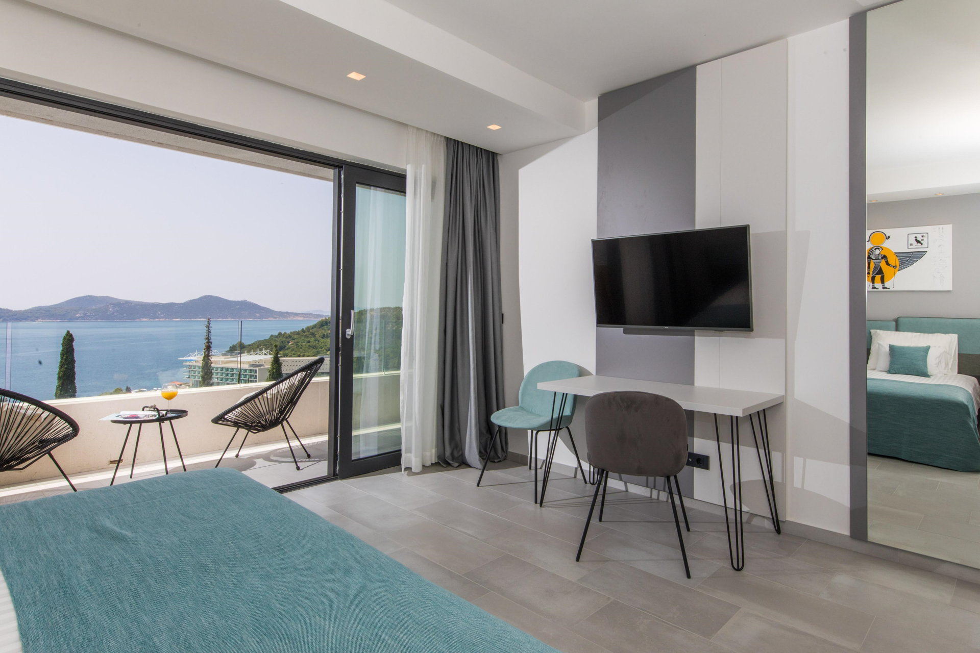 Luxury Villa Eminence with Pool