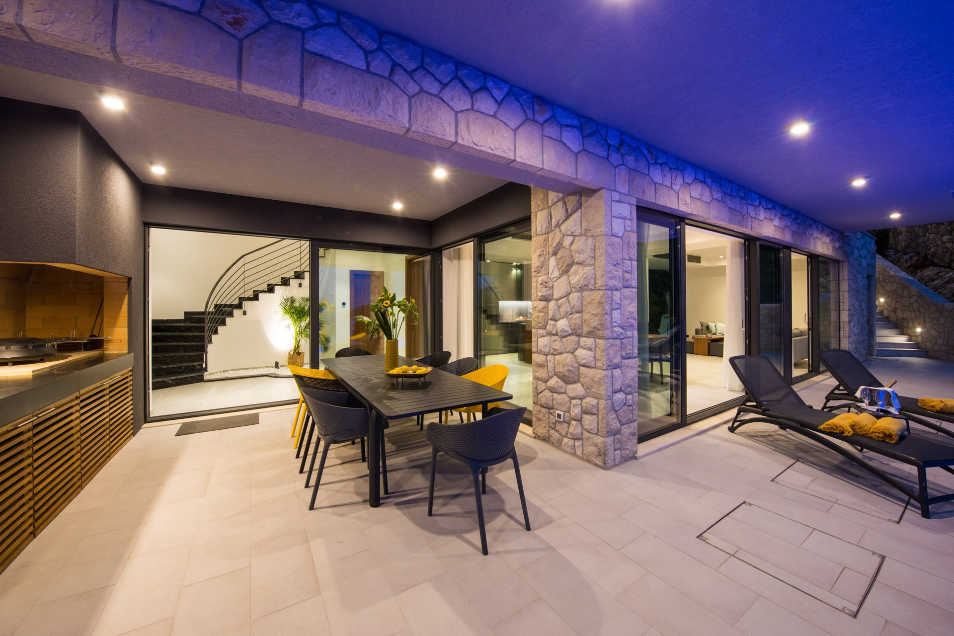Luxury Villa Eminence with Pool