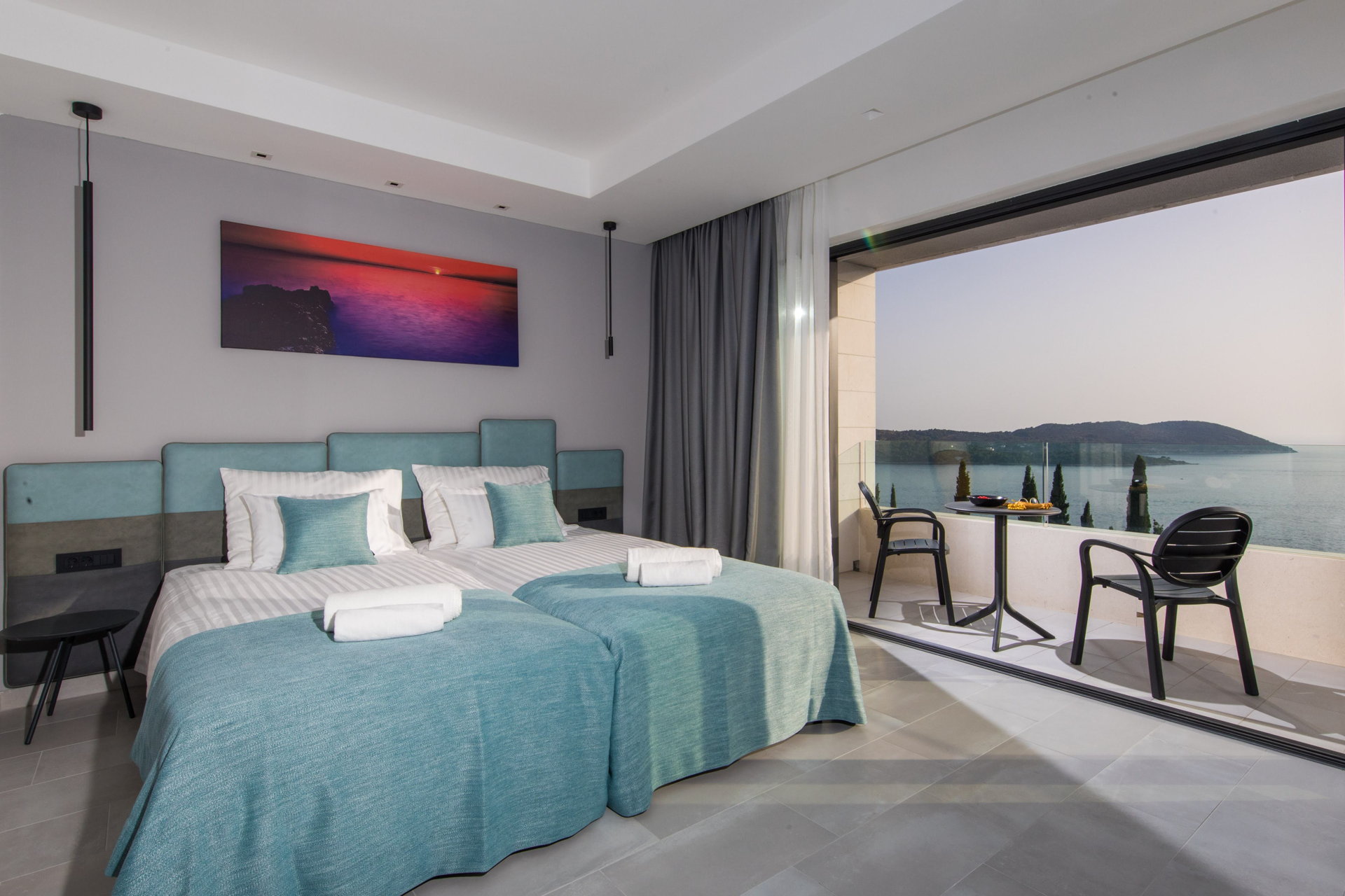 Luxury Villa Prominence with Pool