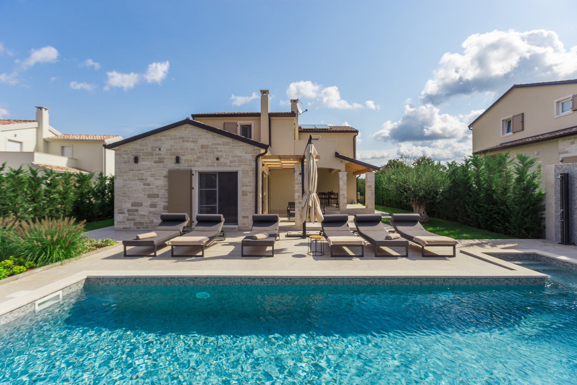 Villa Ocelli with Pool