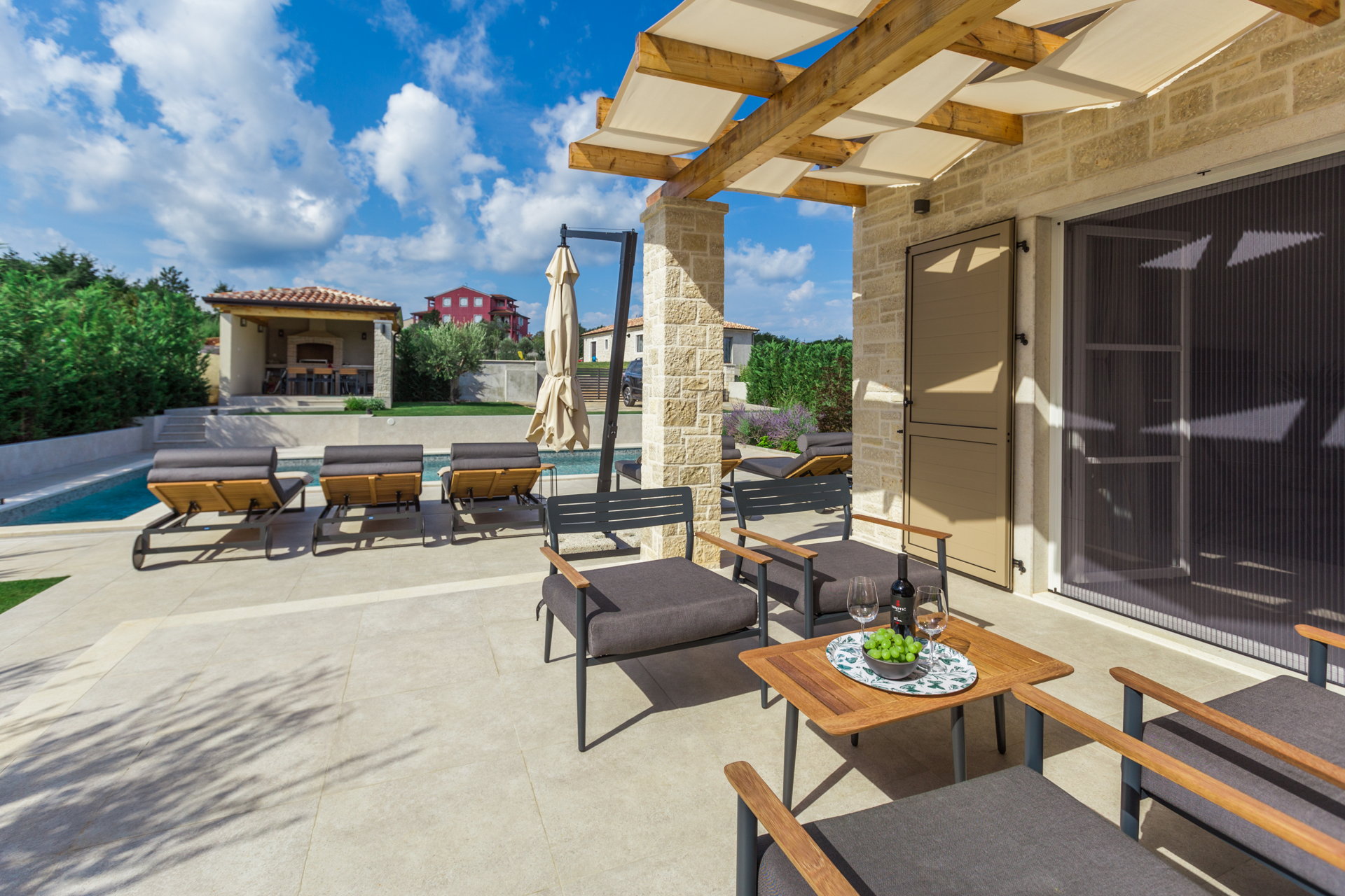 Villa Ocelli with Pool
