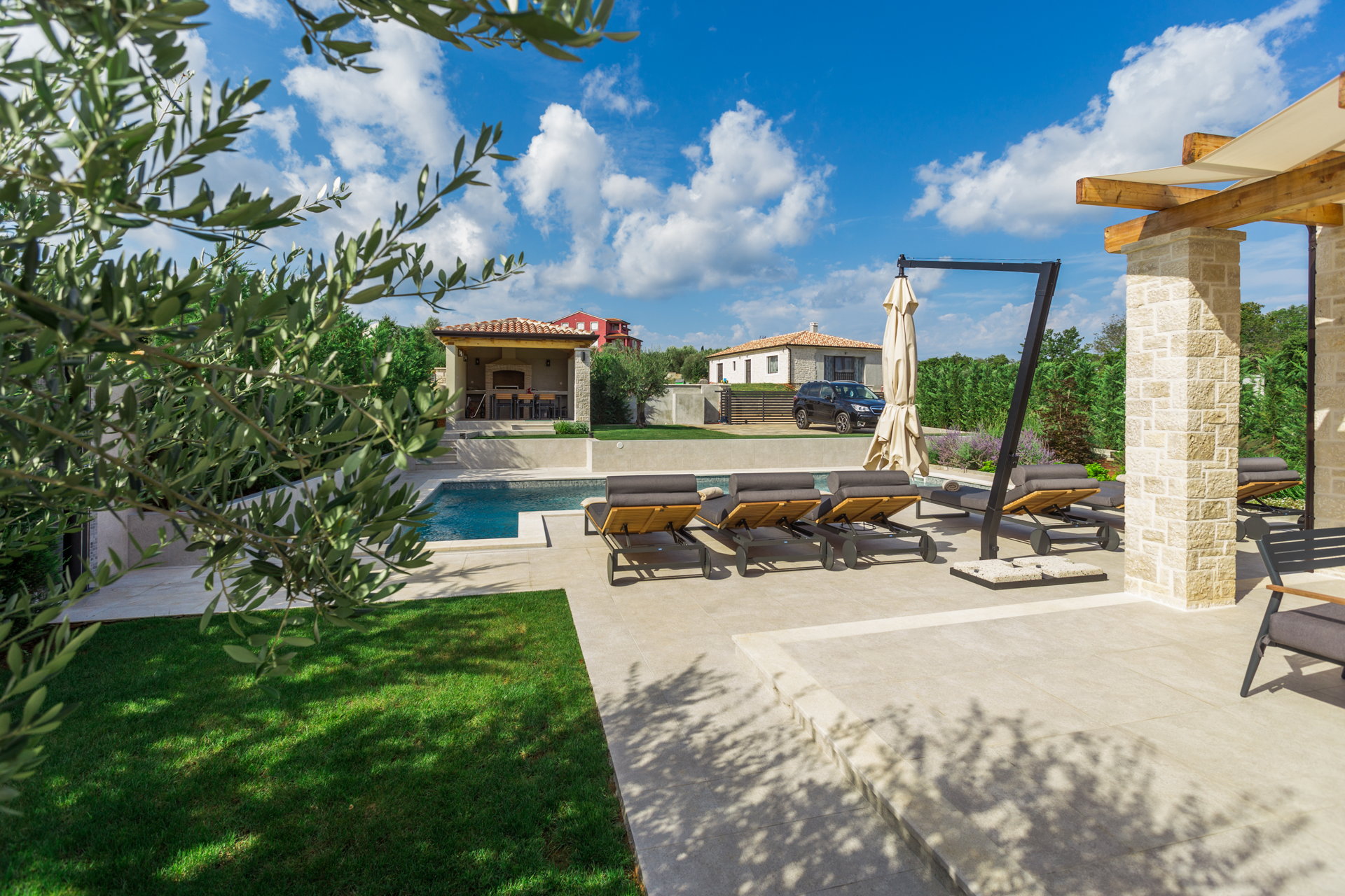 Villa Ocelli with Pool