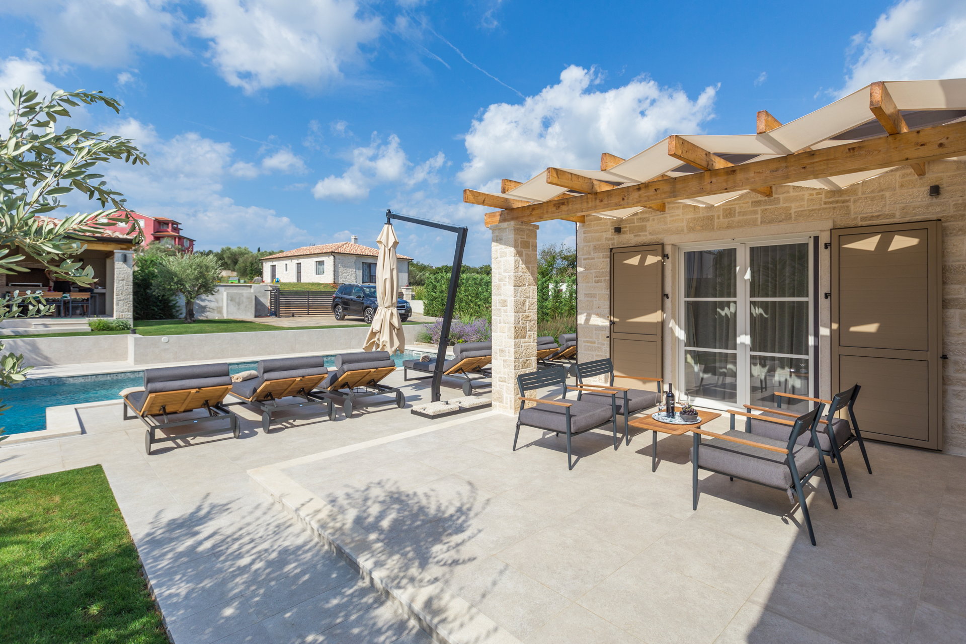 Villa Ocelli with Pool