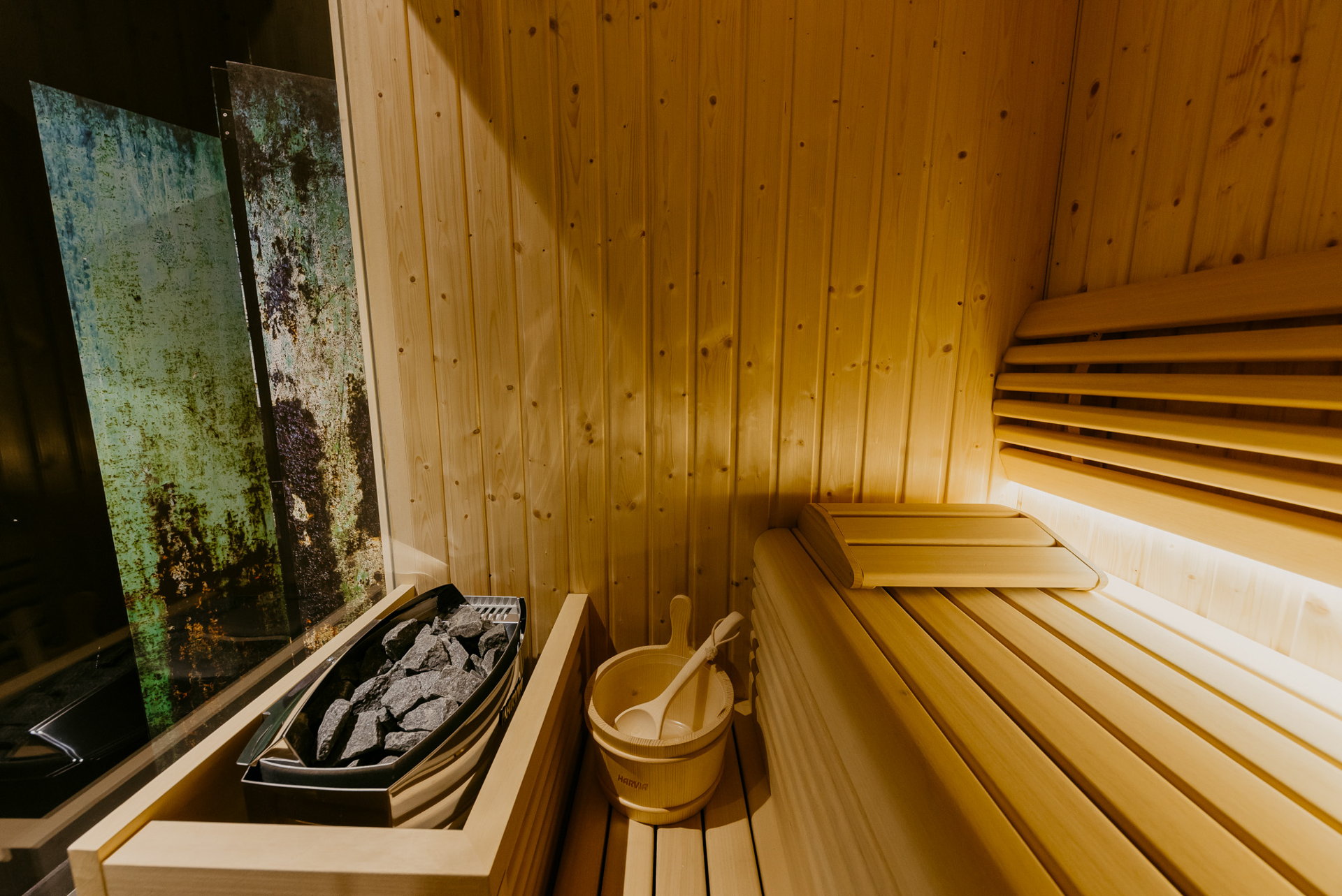 Villa Black & Gold with Pool