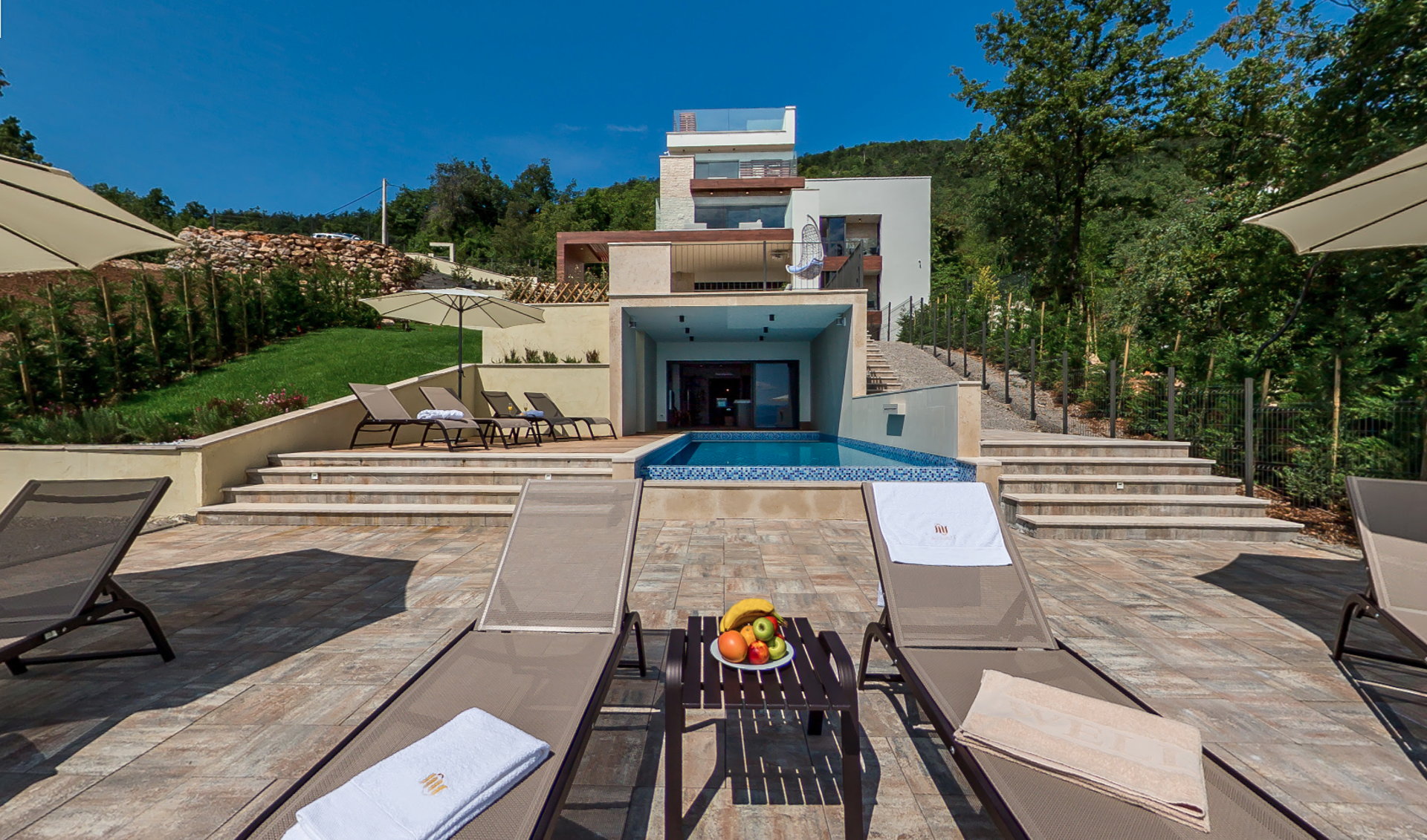 Luxury Villa Aspecta with Pool
