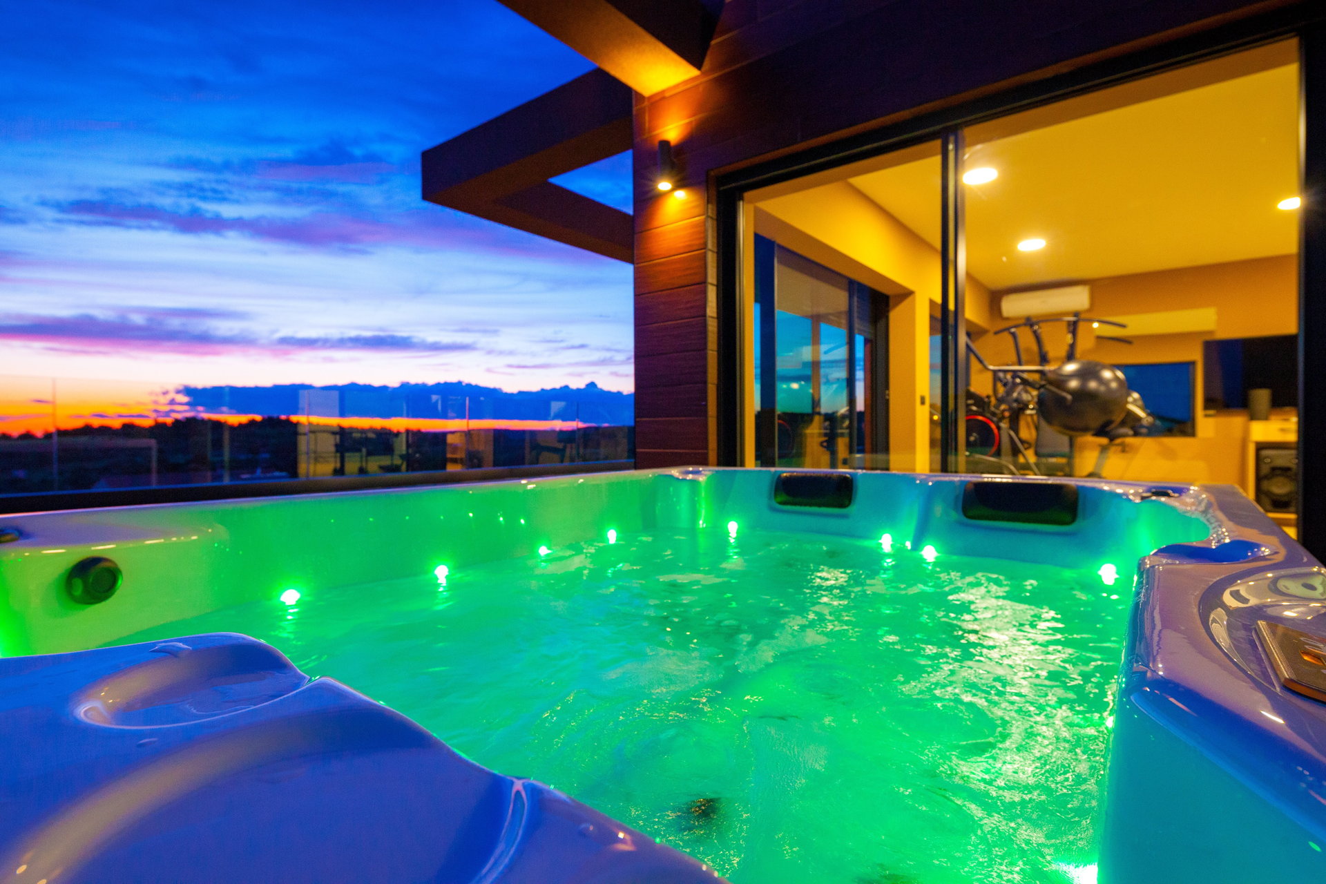 Villa Siena with Pool